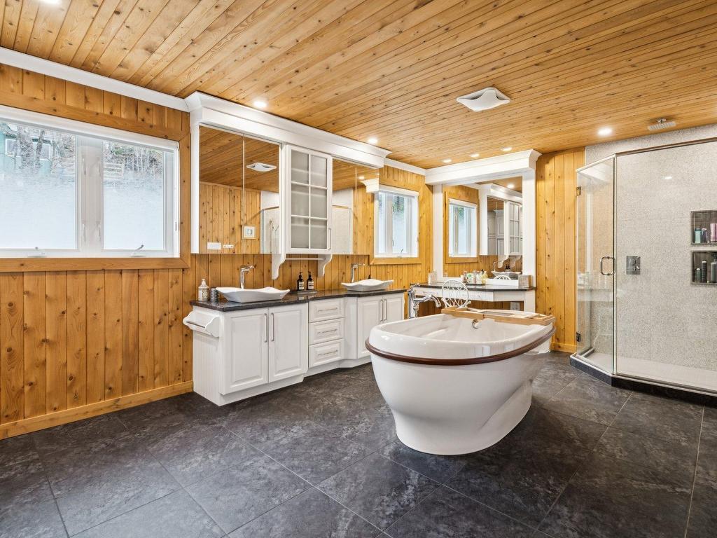 









6772


Ch. Philippe-Gadoury

,
Saint-Damien,




QC
J0K2E0

