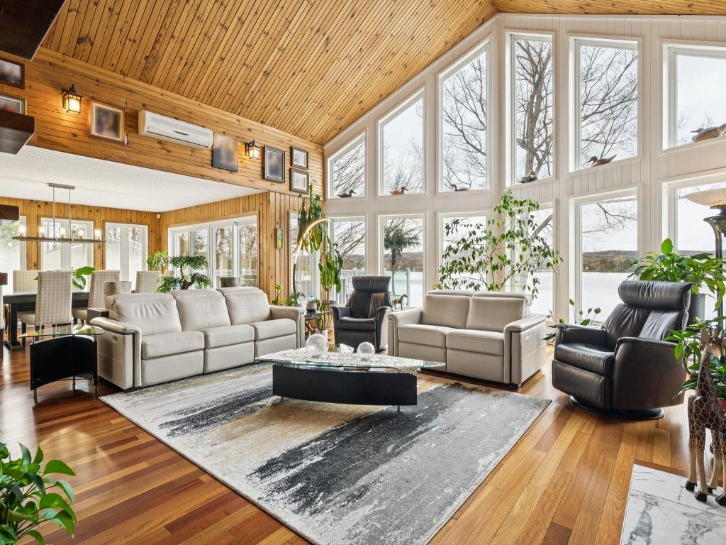 









6772


Ch. Philippe-Gadoury

,
Saint-Damien,




QC
J0K2E0

