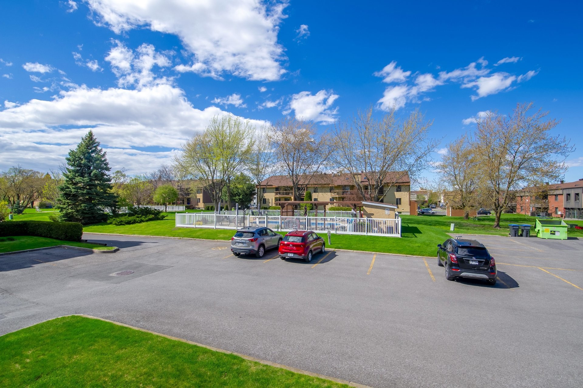 









775


Rue Rodier

, 102,
Saint-Jean-sur-Richelieu,




QC
J3A1X1

