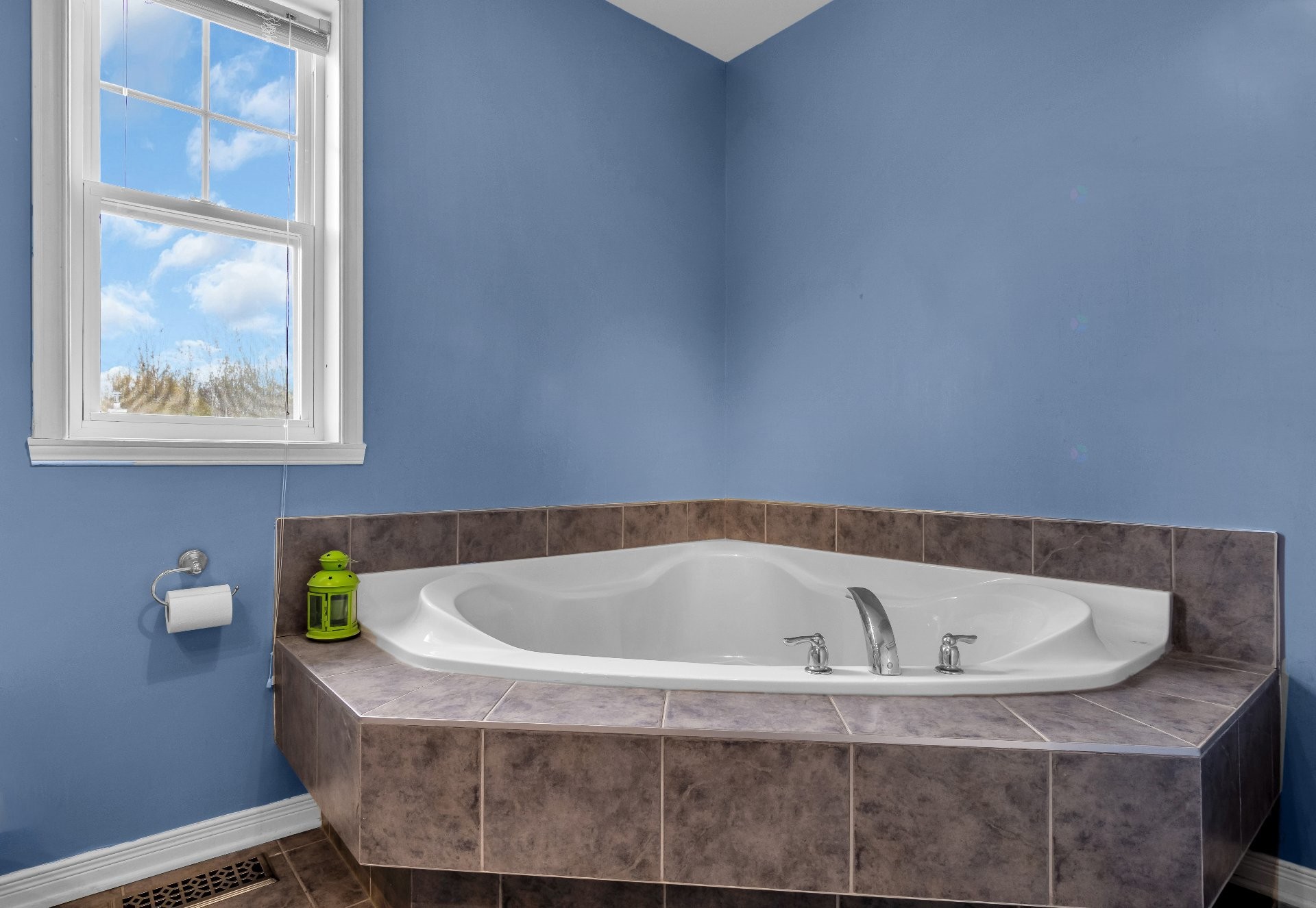 









20


Rue Marie-Marthe-Daoust

,
Notre-Dame-de-l'Île-Perrot,




QC
J7V9Y9


