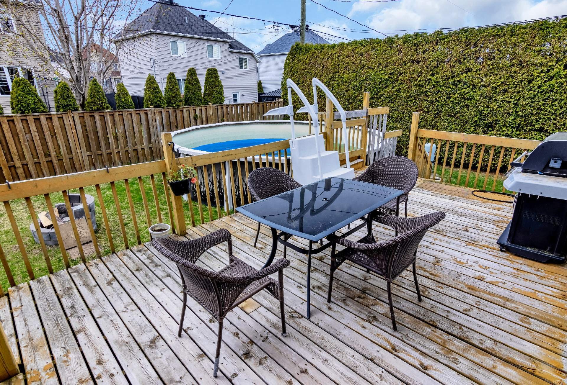 









20


Rue Marie-Marthe-Daoust

,
Notre-Dame-de-l'Île-Perrot,




QC
J7V9Y9

