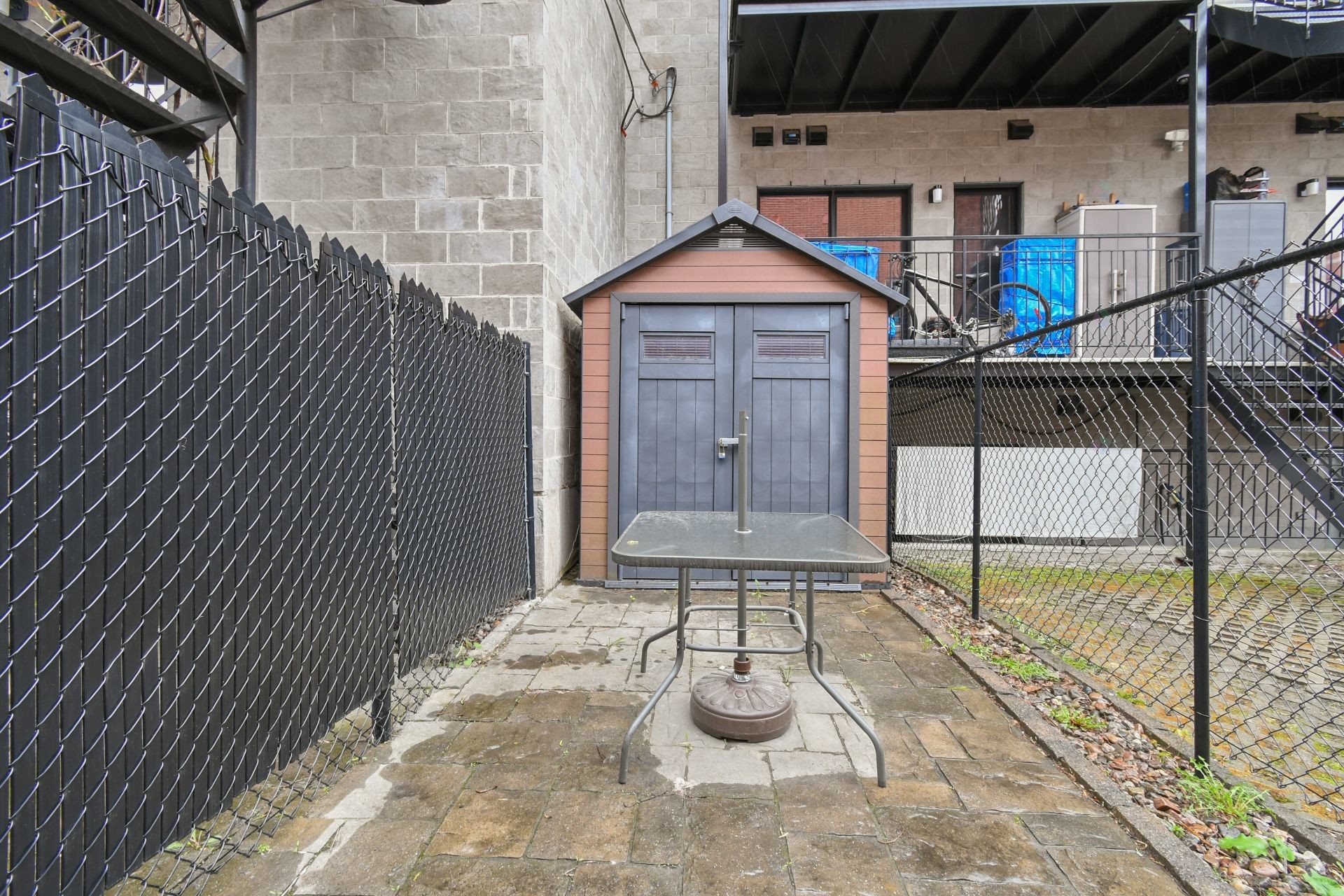 









7627


Rue De Lanaudière

, 001,
Montréal (Villeray/Saint-Michel/Parc-Extension),




QC
H2E1Y5

