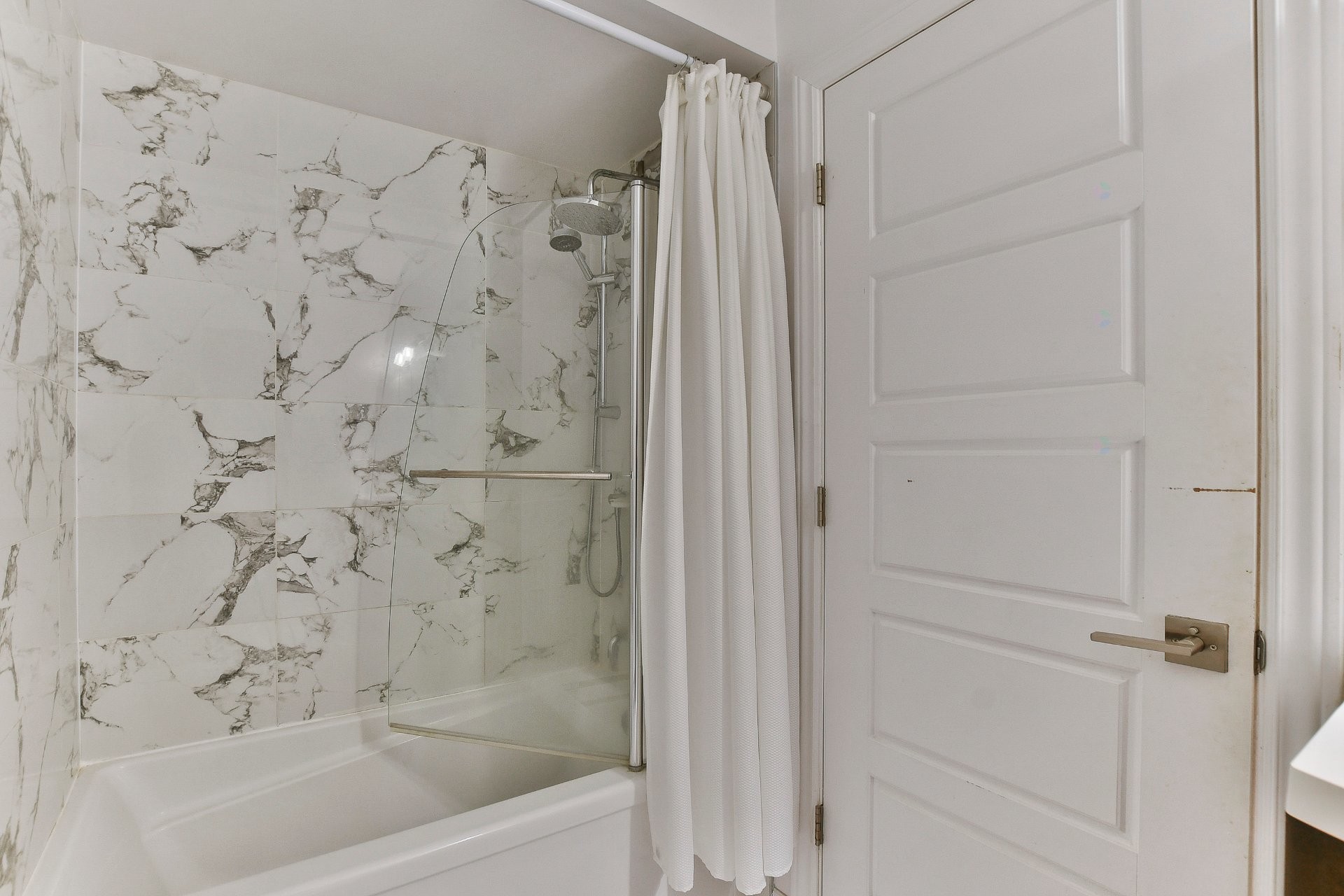 









558


Boul. Iberville

, 43,
Repentigny (Repentigny),




QC
J6A6B8

