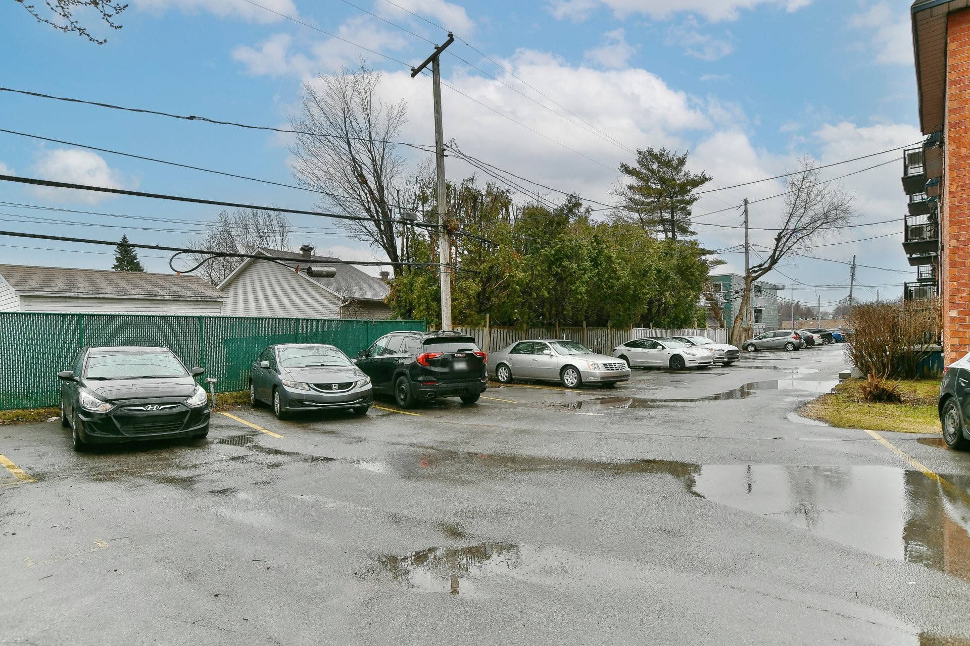 









558


Boul. Iberville

, 43,
Repentigny (Repentigny),




QC
J6A6B8

