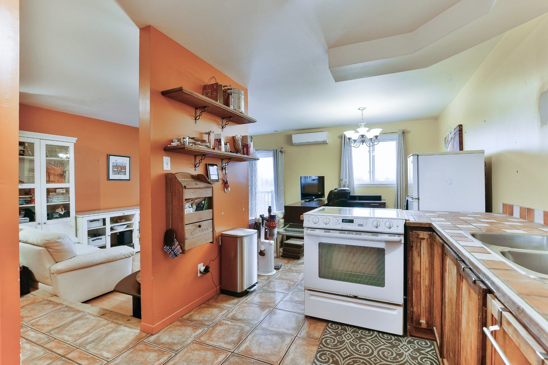 









558


Boul. Iberville

, 43,
Repentigny (Repentigny),




QC
J6A6B8


