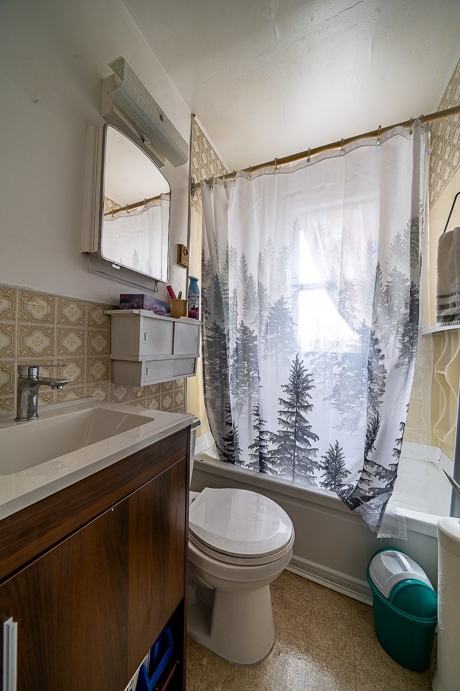 









200


Rue Water

,
Danville,




QC
J0A1A0

