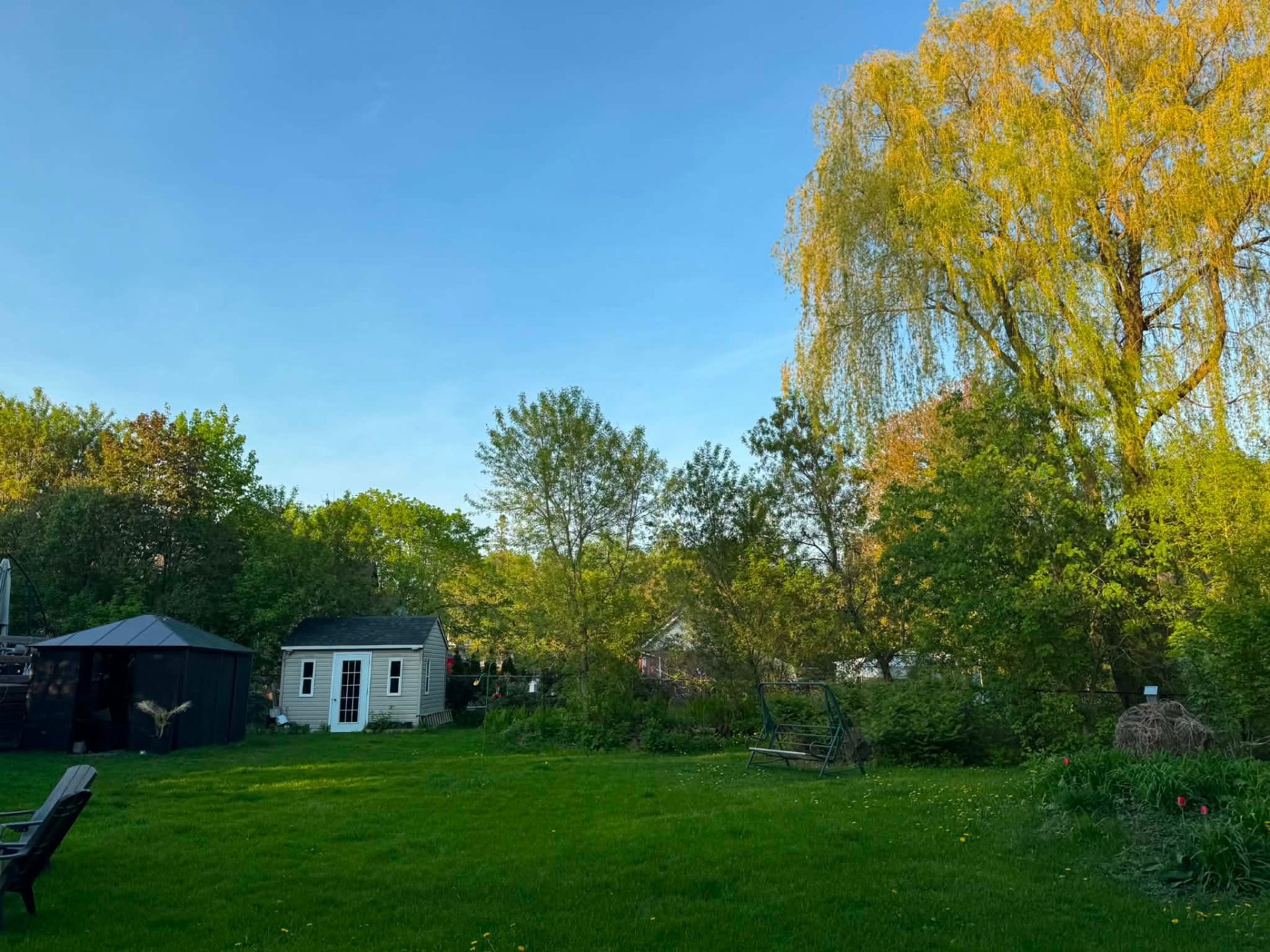 









4


Rue Wales

,
Saint-André-d'Argenteuil,




QC
J0V1X0

