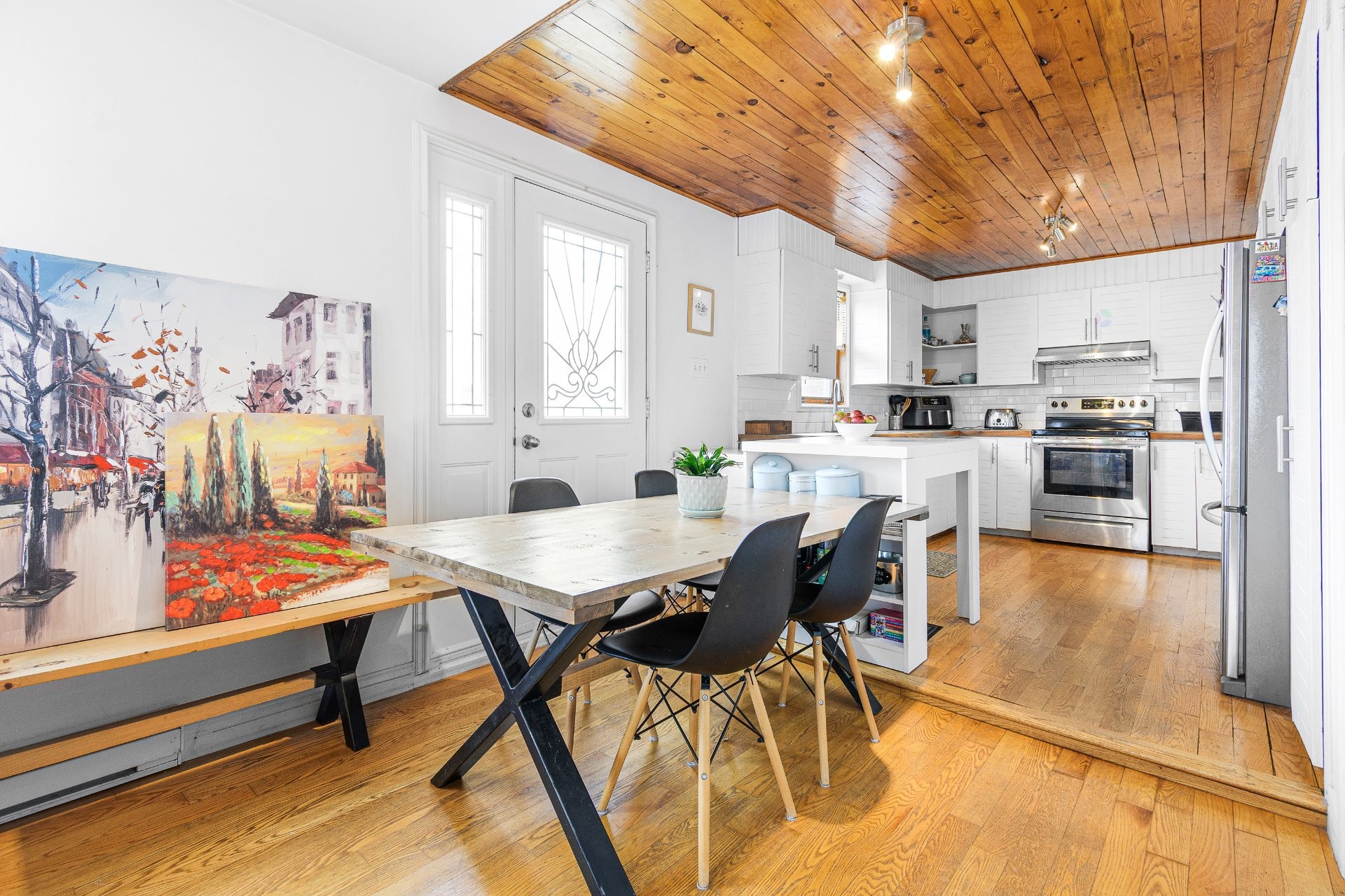 









4


Rue Wales

,
Saint-André-d'Argenteuil,




QC
J0V1X0

