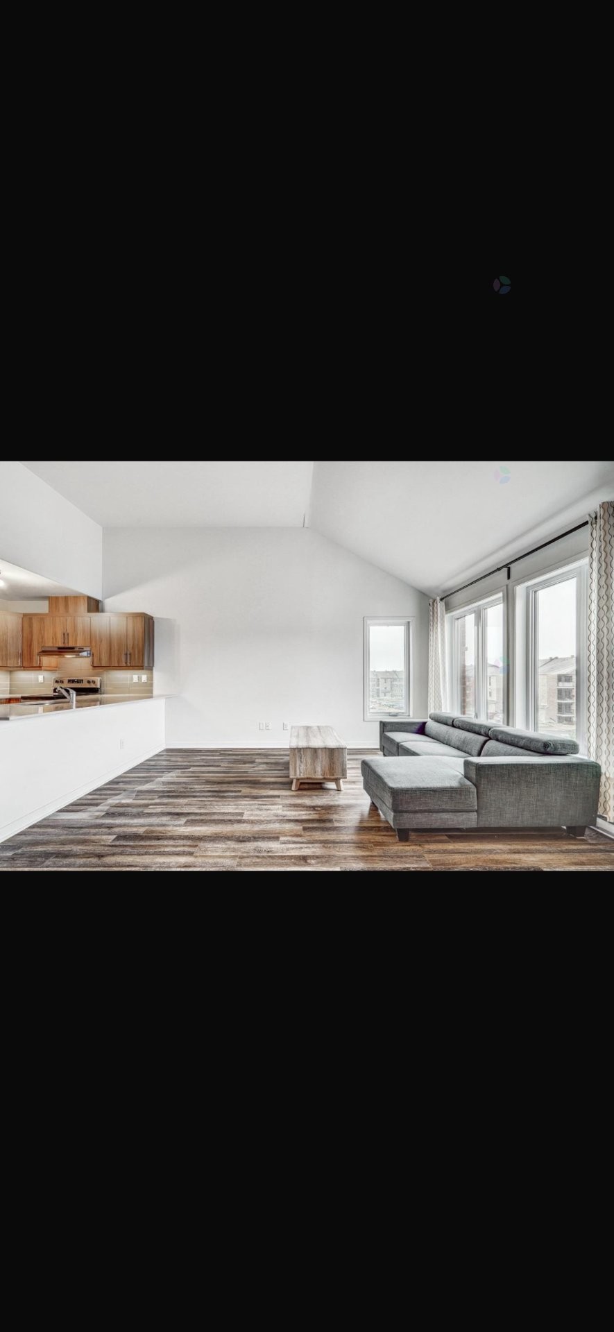 









7200


Rue de Lunan

, 7,
Brossard,




QC
J4Y0P9

