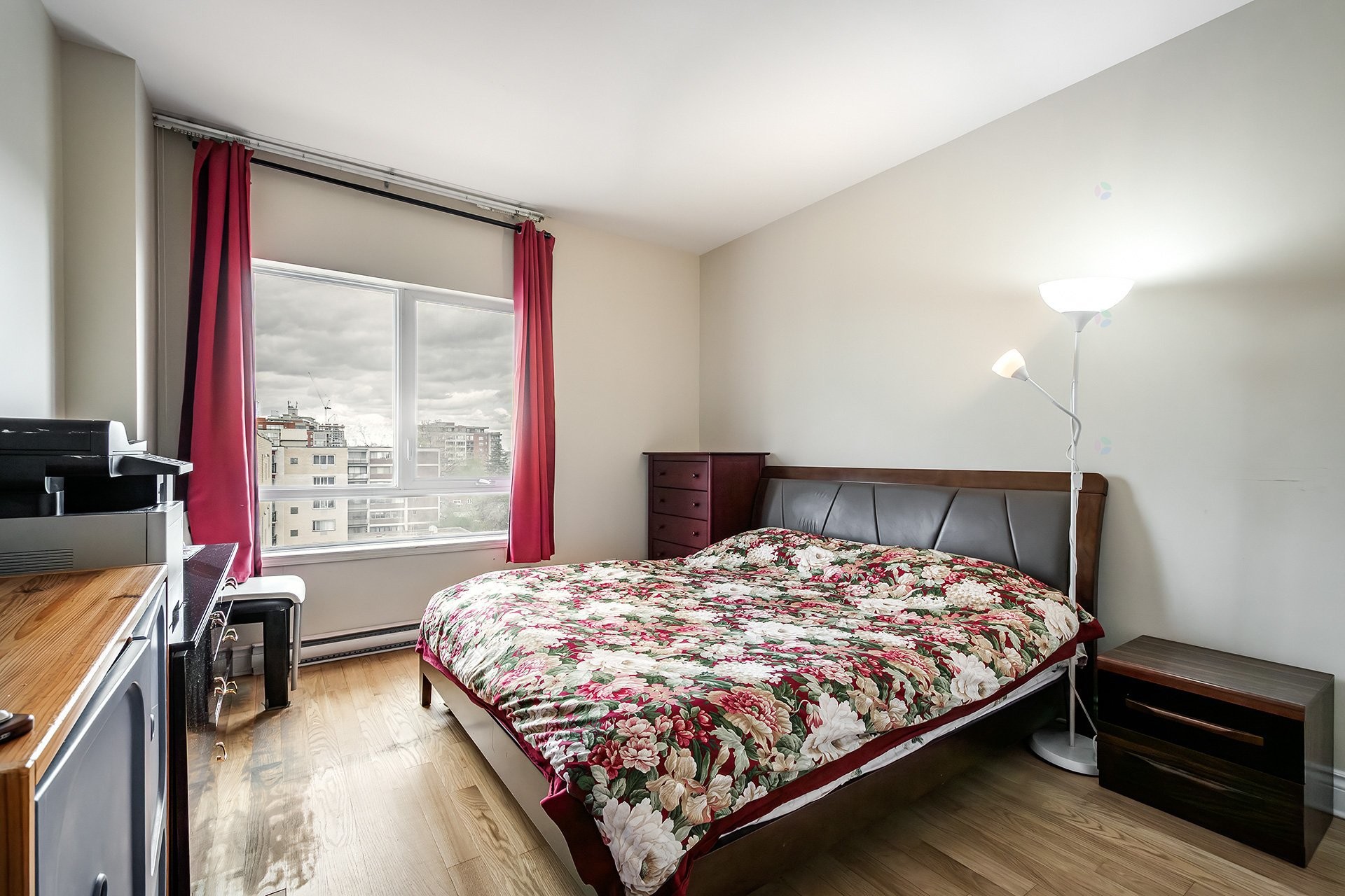 









995


Rue Jules-Poitras

, 610,
Montréal (Saint-Laurent),




QC
H4N3M2

