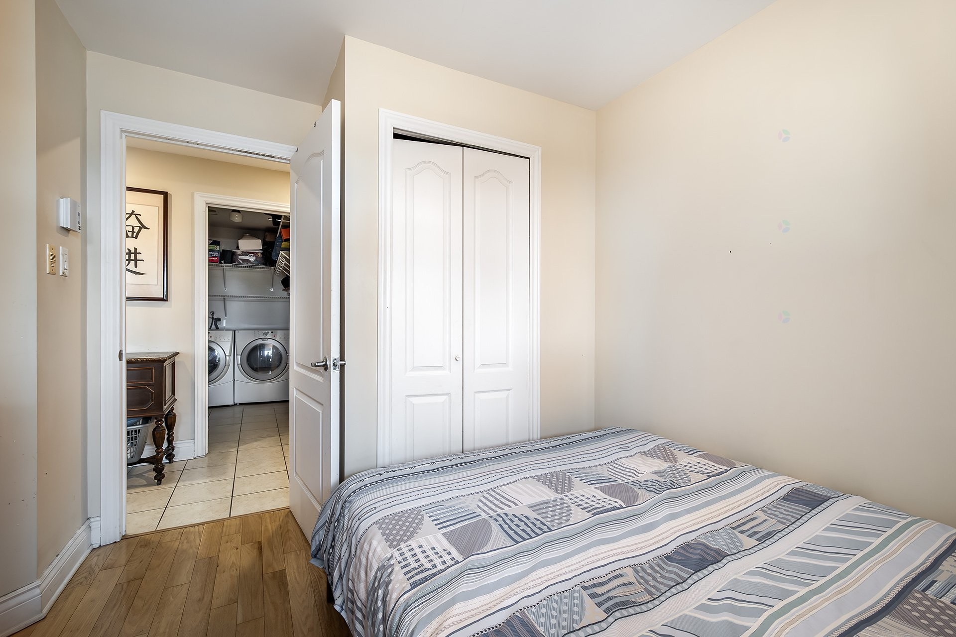 









995


Rue Jules-Poitras

, 610,
Montréal (Saint-Laurent),




QC
H4N3M2

