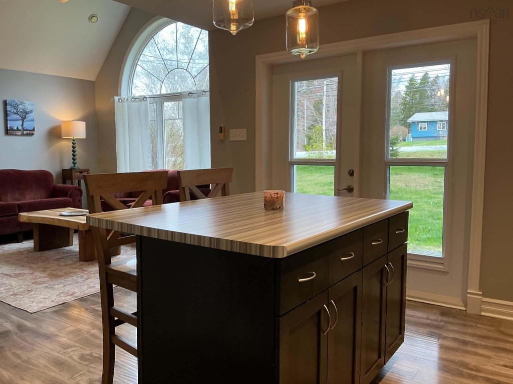 












3279 Highway 3 Highway

,
Brooklyn,




NS
B0J 1H0

