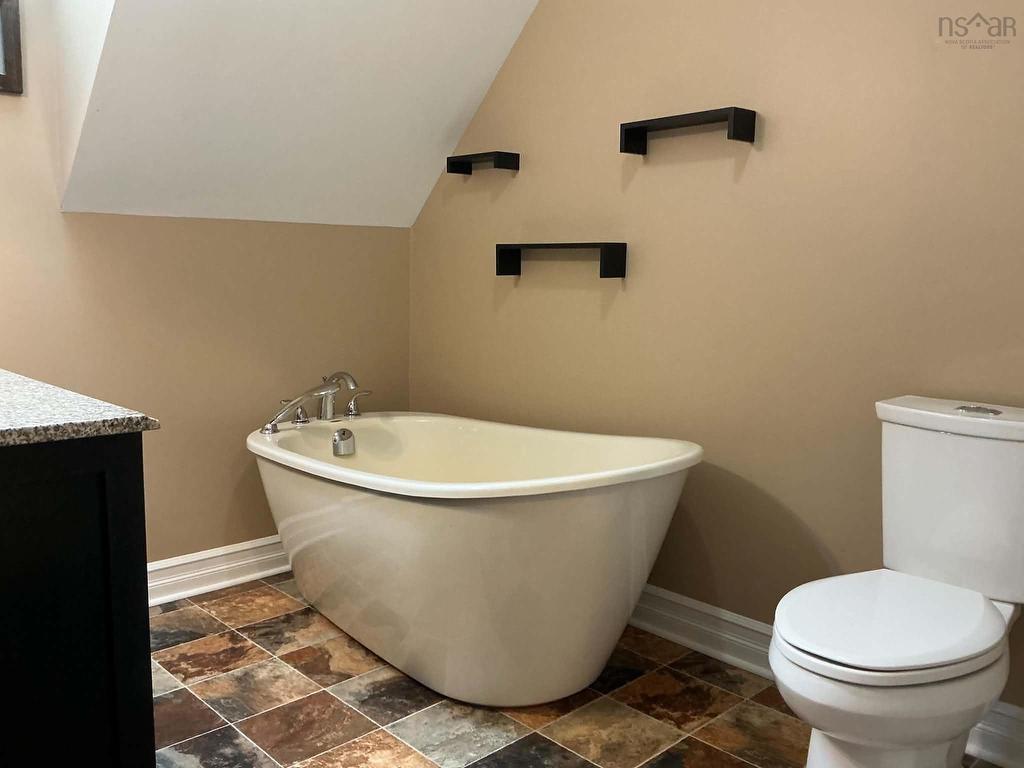 












3279 Highway 3 Highway

,
Brooklyn,




NS
B0J 1H0

