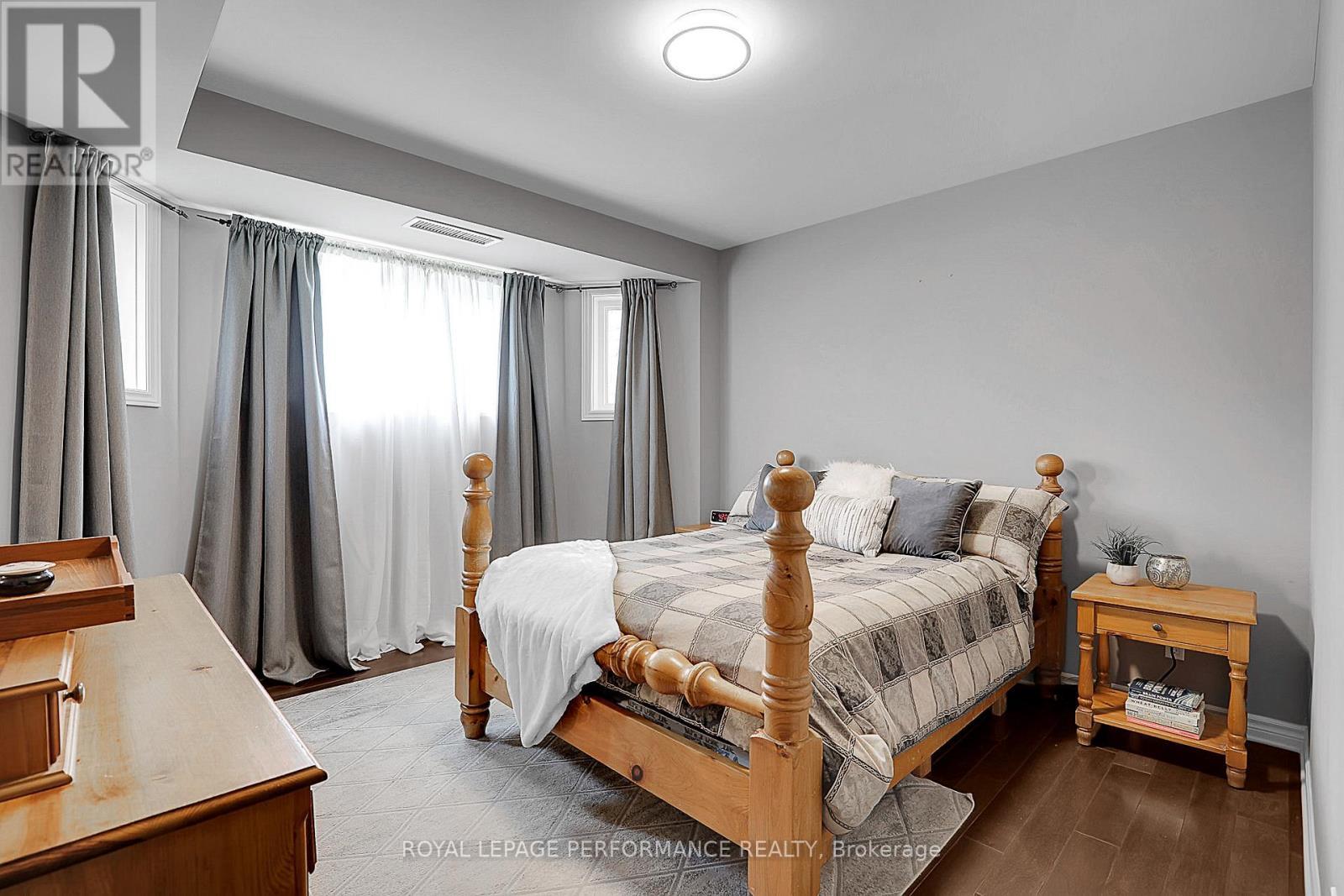 












2 - 40 PRESTIGE CIRCLE

,
Ottawa,




Ontario
K4A0W9

