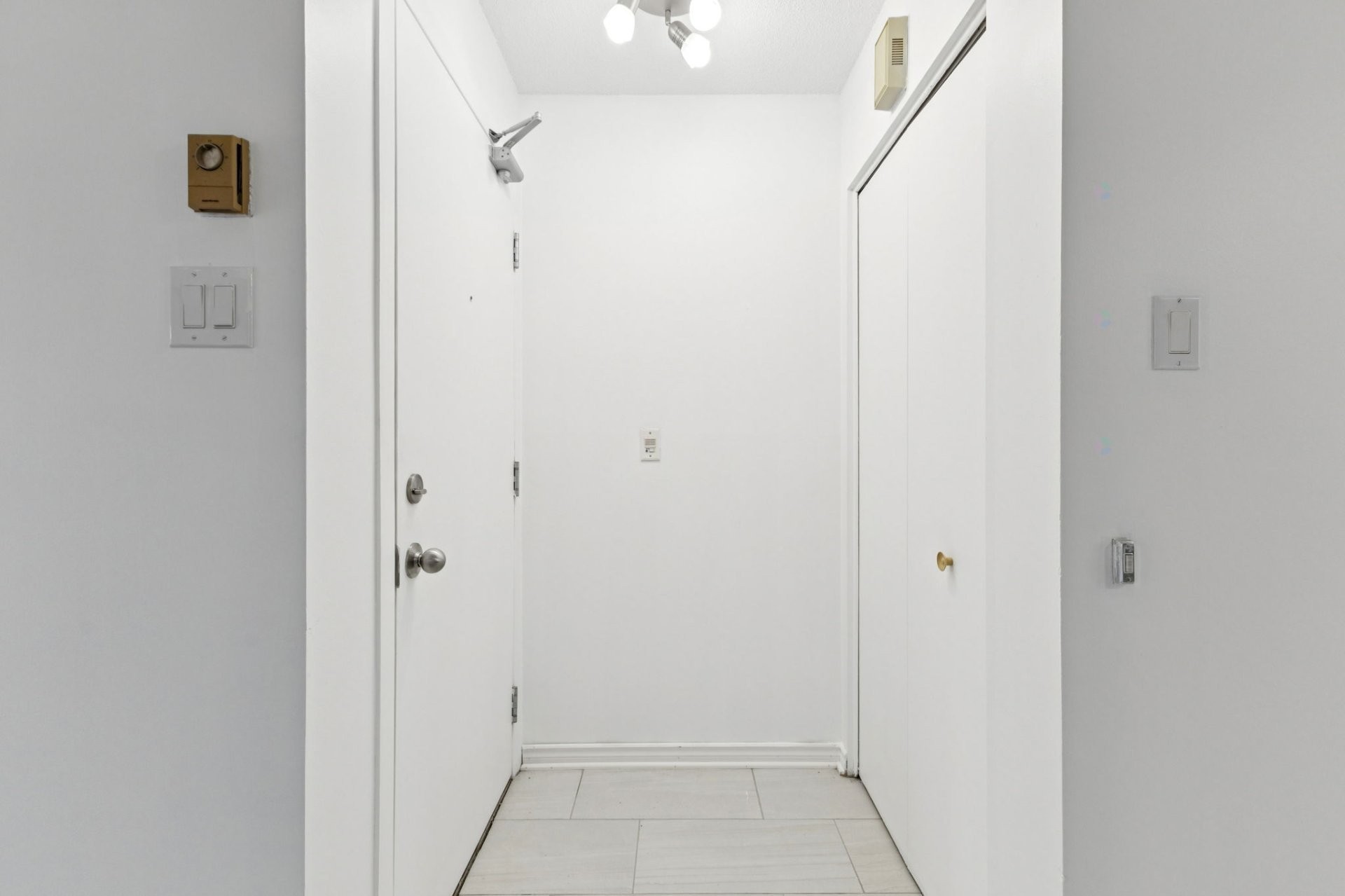 









168


Rue Lamarche

, 7,
Gatineau (Gatineau),




QC
J8T5C5

