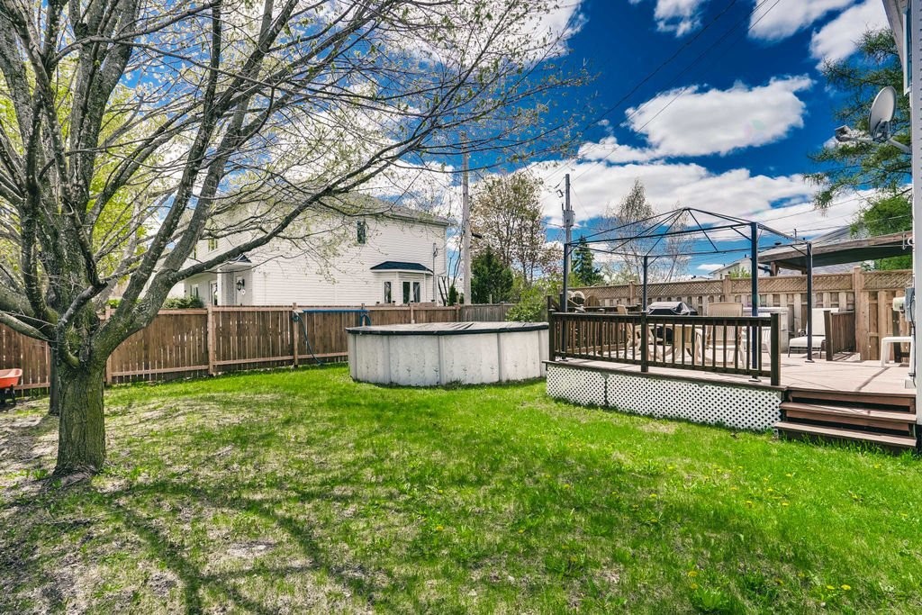 









494


Rue A.-Gibeault

,
Gatineau (Gatineau),




QC
J8R2S2

