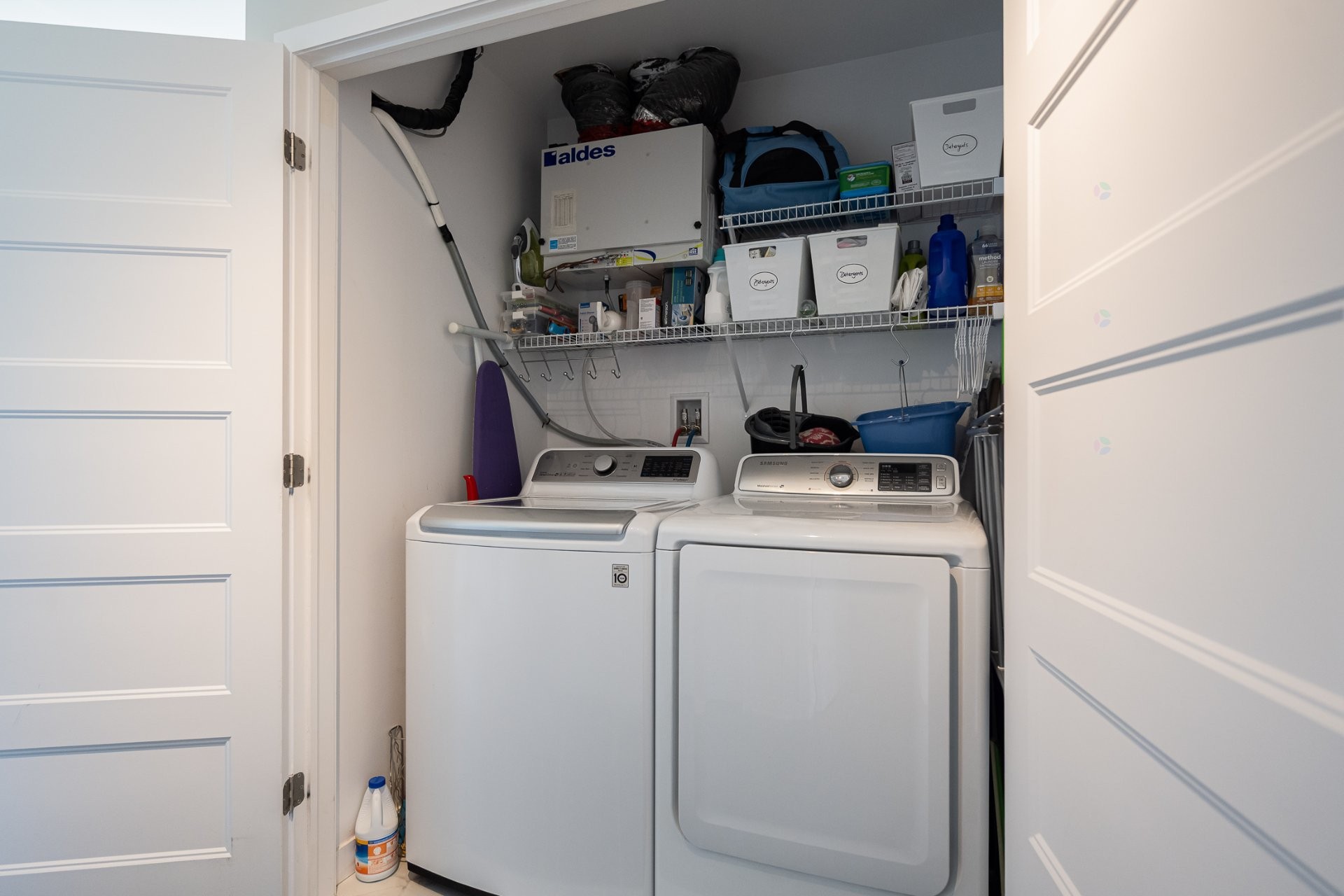 









4573Z


Boul. Dagenais O.

, A,
Laval (Fabreville),




QC
H7R0G8

