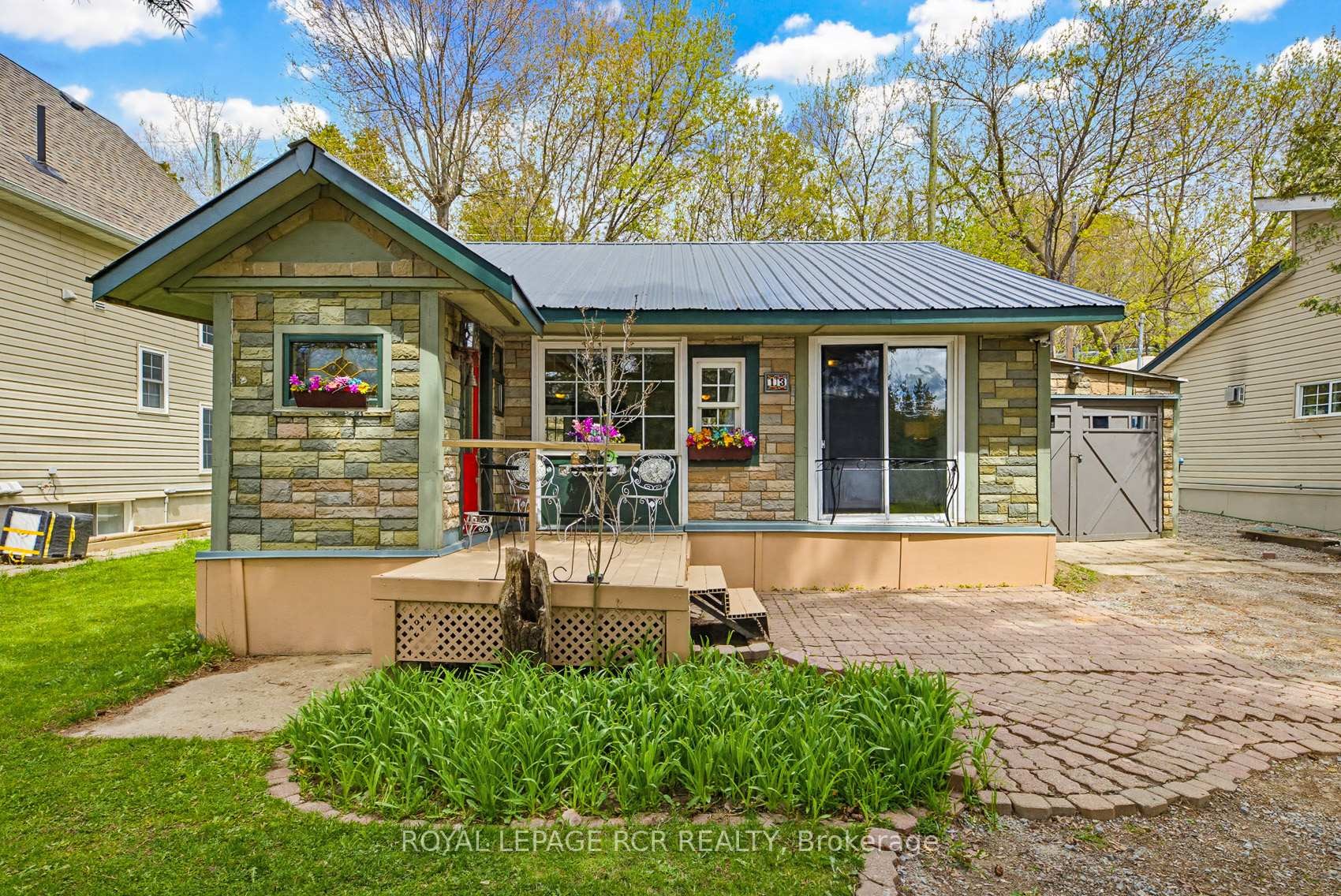 









13


Old Pavilion

Road,
Caledon,




ON
L7C 3J8


