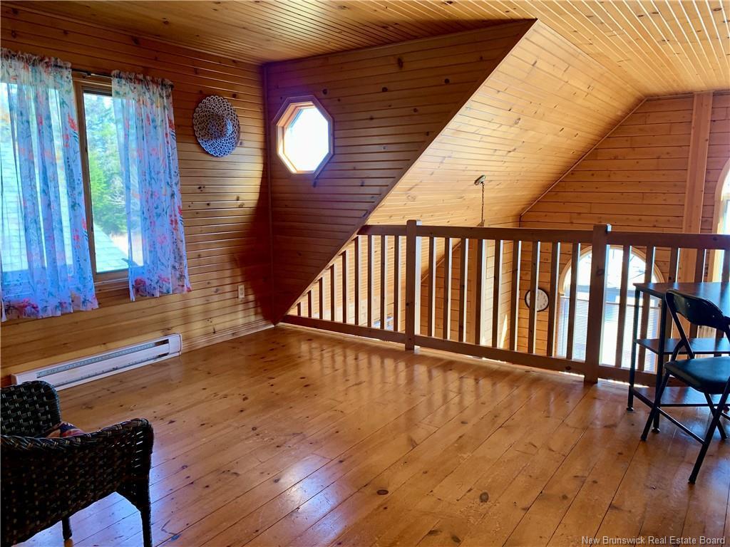 









41


McNeil

,
Sea Side,




NB
E8G 1T2

