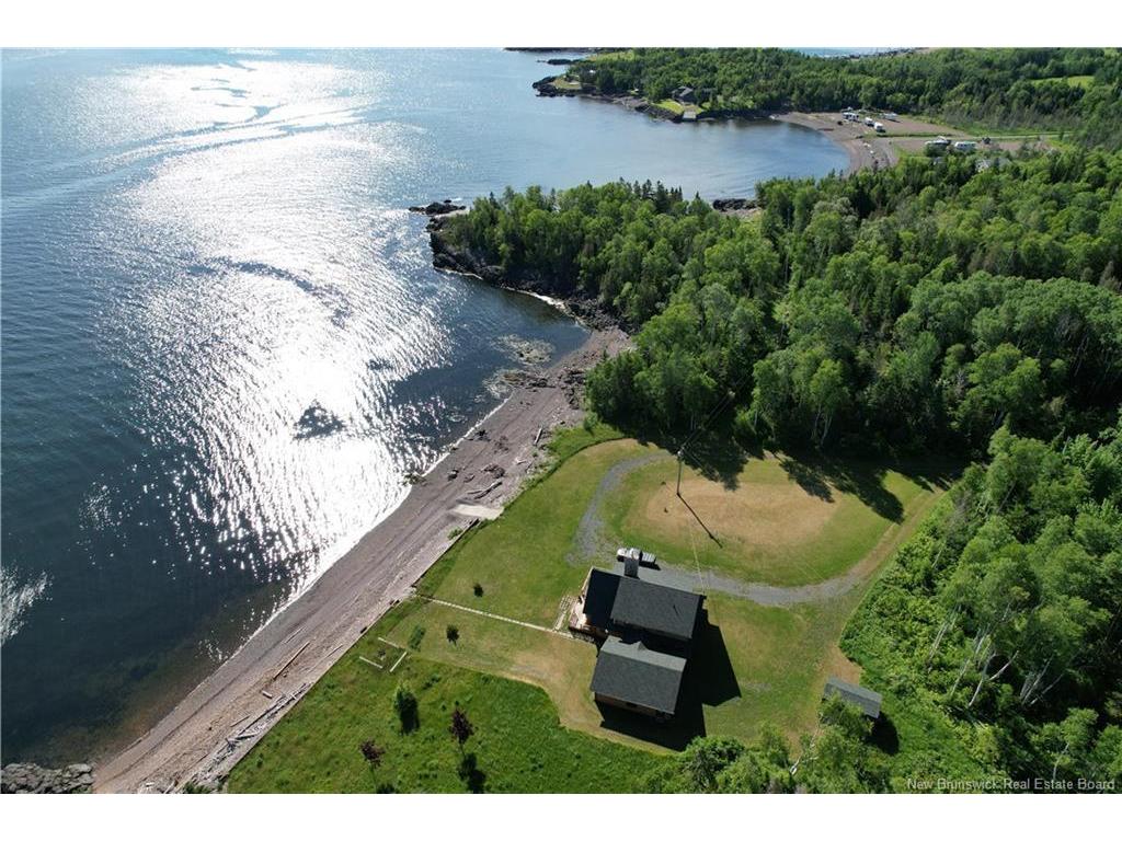 









41


McNeil

,
Sea Side,




NB
E8G 1T2

