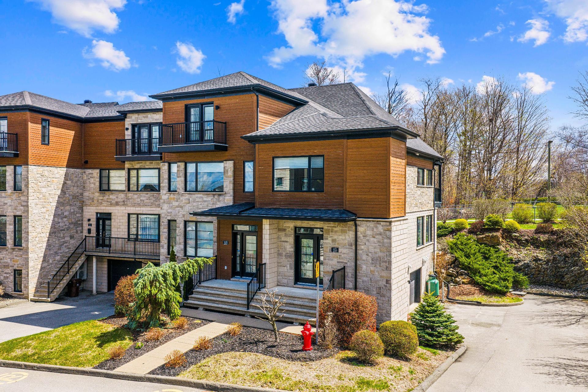 









2600


Rue Sylvestre

, 106,
Sherbrooke (Les Nations),




QC
J1J0A5

