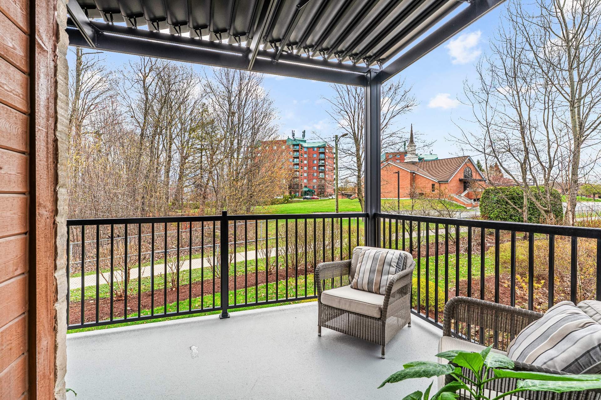 









2600


Rue Sylvestre

, 106,
Sherbrooke (Les Nations),




QC
J1J0A5

