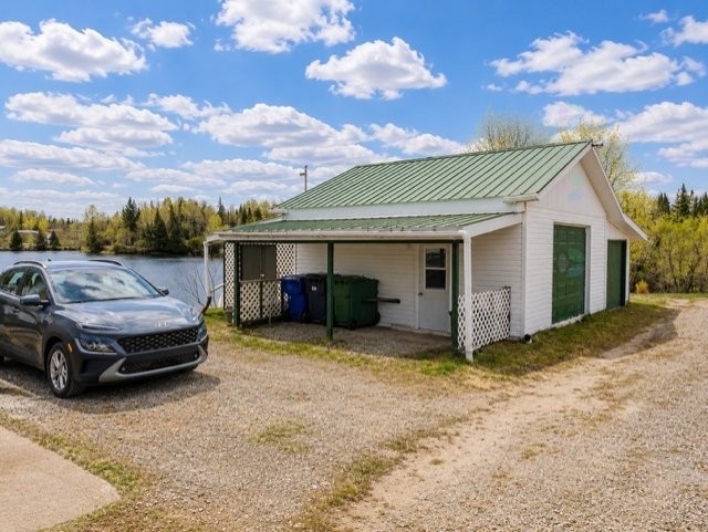 









624


Ch. du Lac-Cameron

,
Saint-Eugène-de-Guigues,




QC
J0Z3B0

