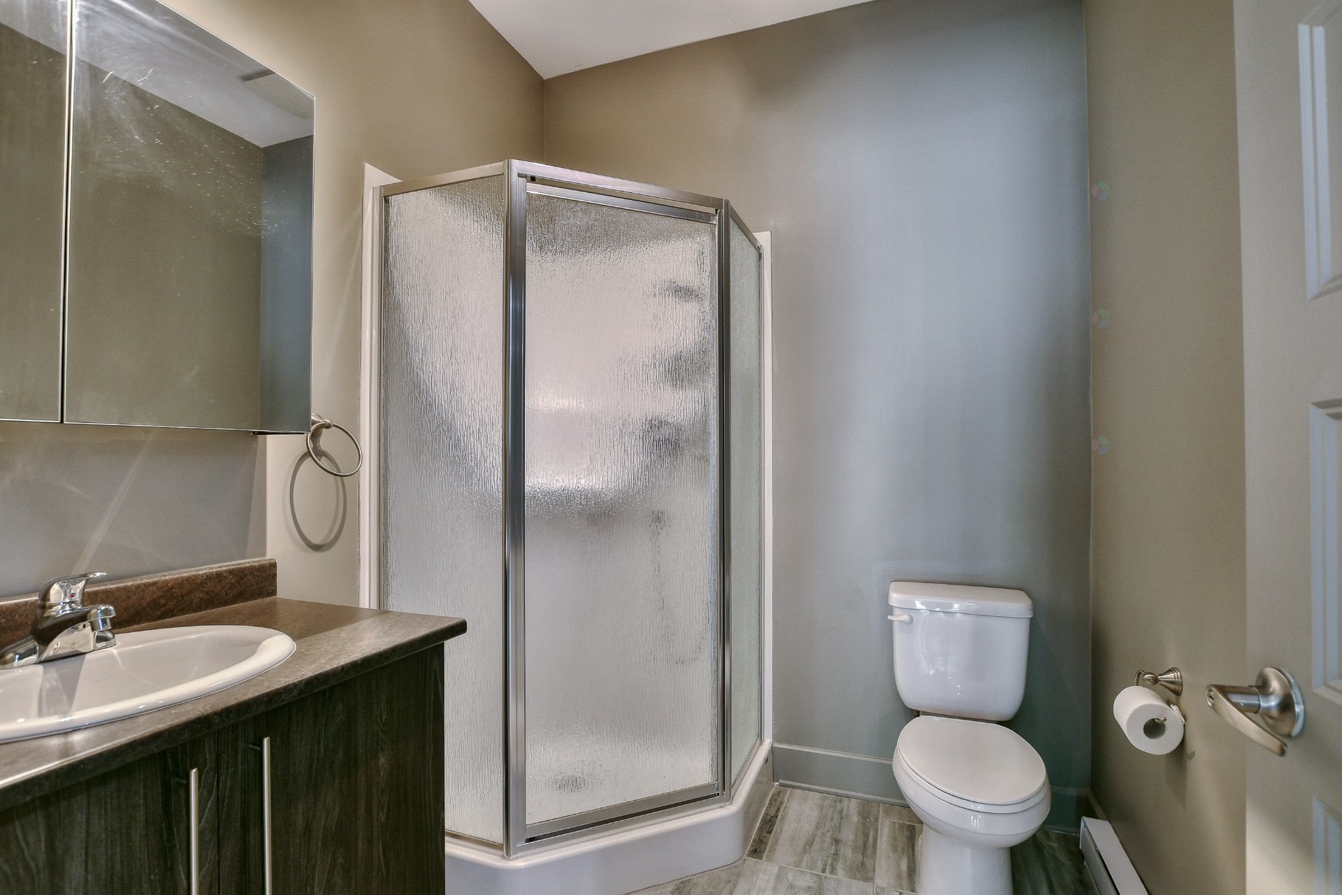 









589


Ch. du Lac-Sylvère

,
Saint-Donat,




QC
J0T2C0

