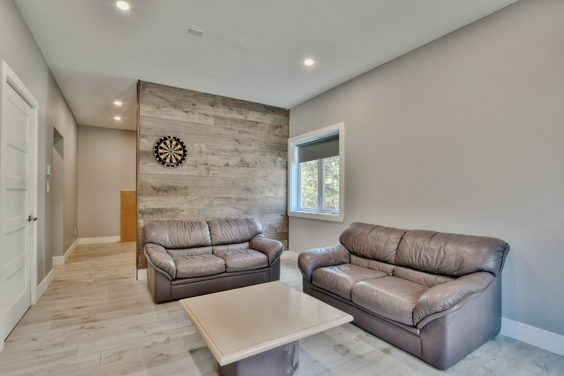 









589


Ch. du Lac-Sylvère

,
Saint-Donat,




QC
J0T2C0

