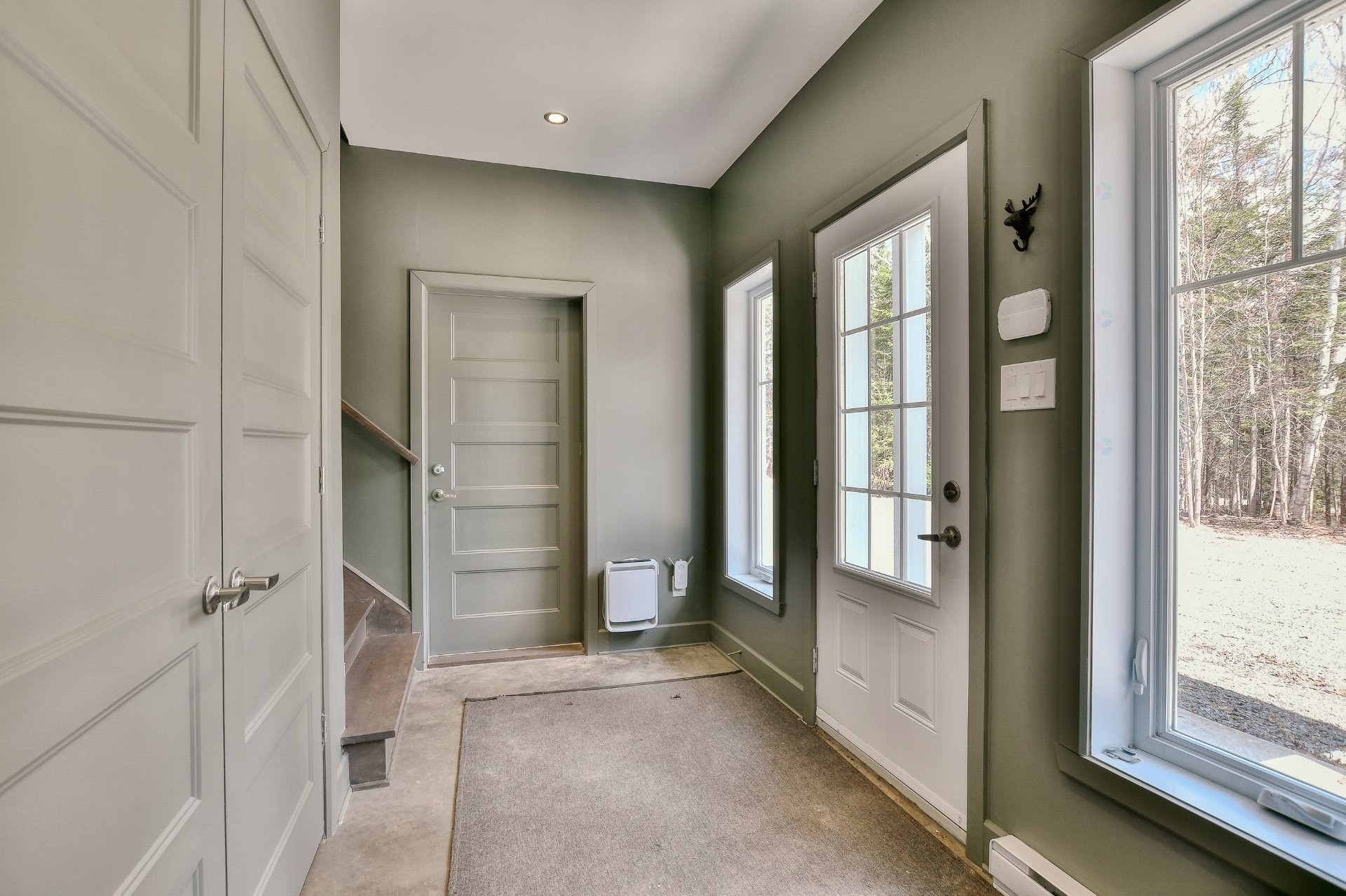 









589


Ch. du Lac-Sylvère

,
Saint-Donat,




QC
J0T2C0

