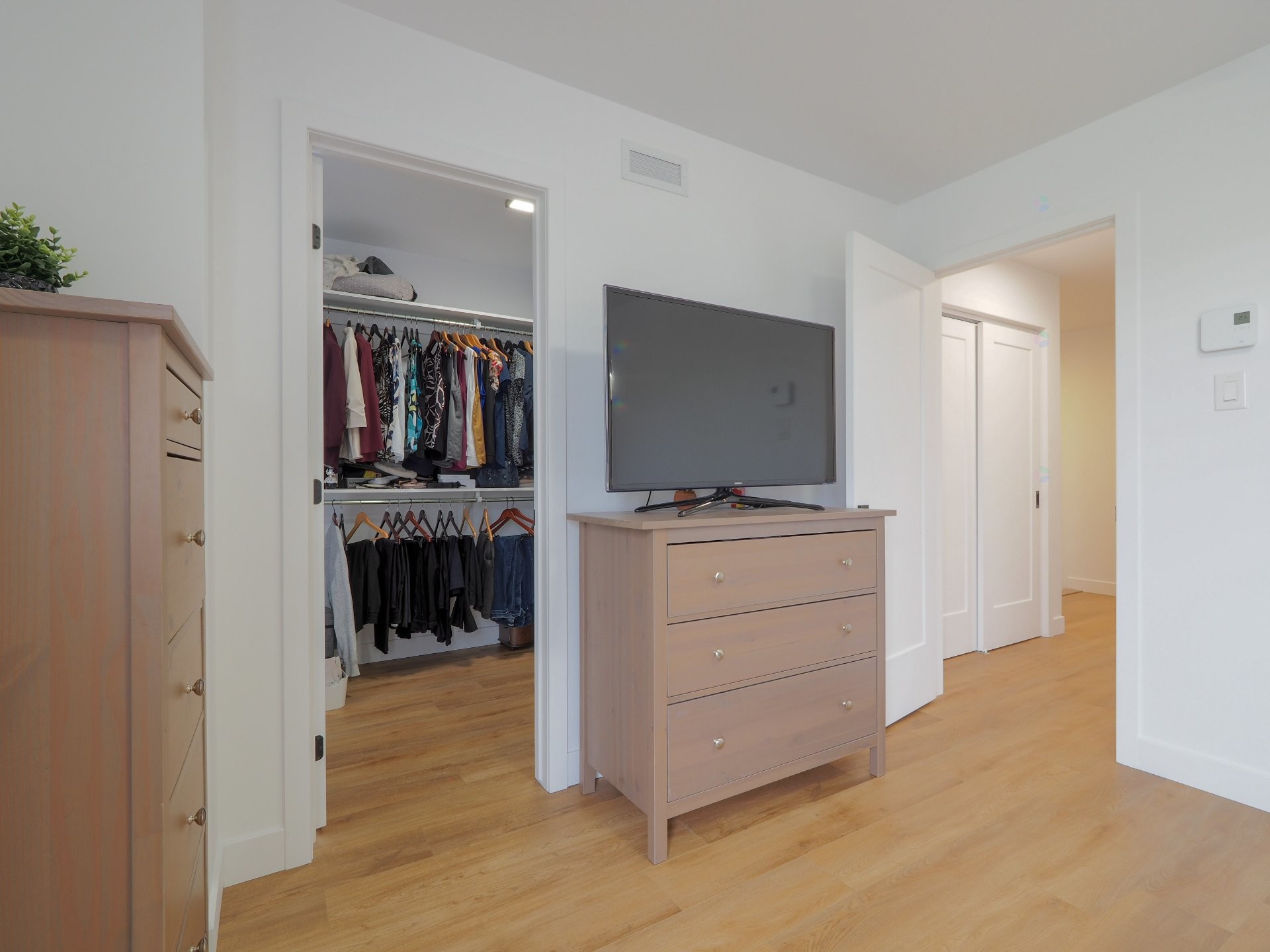 









819


Rue de la Création

,
Trois-Rivières,




QC
G9B0Z8

