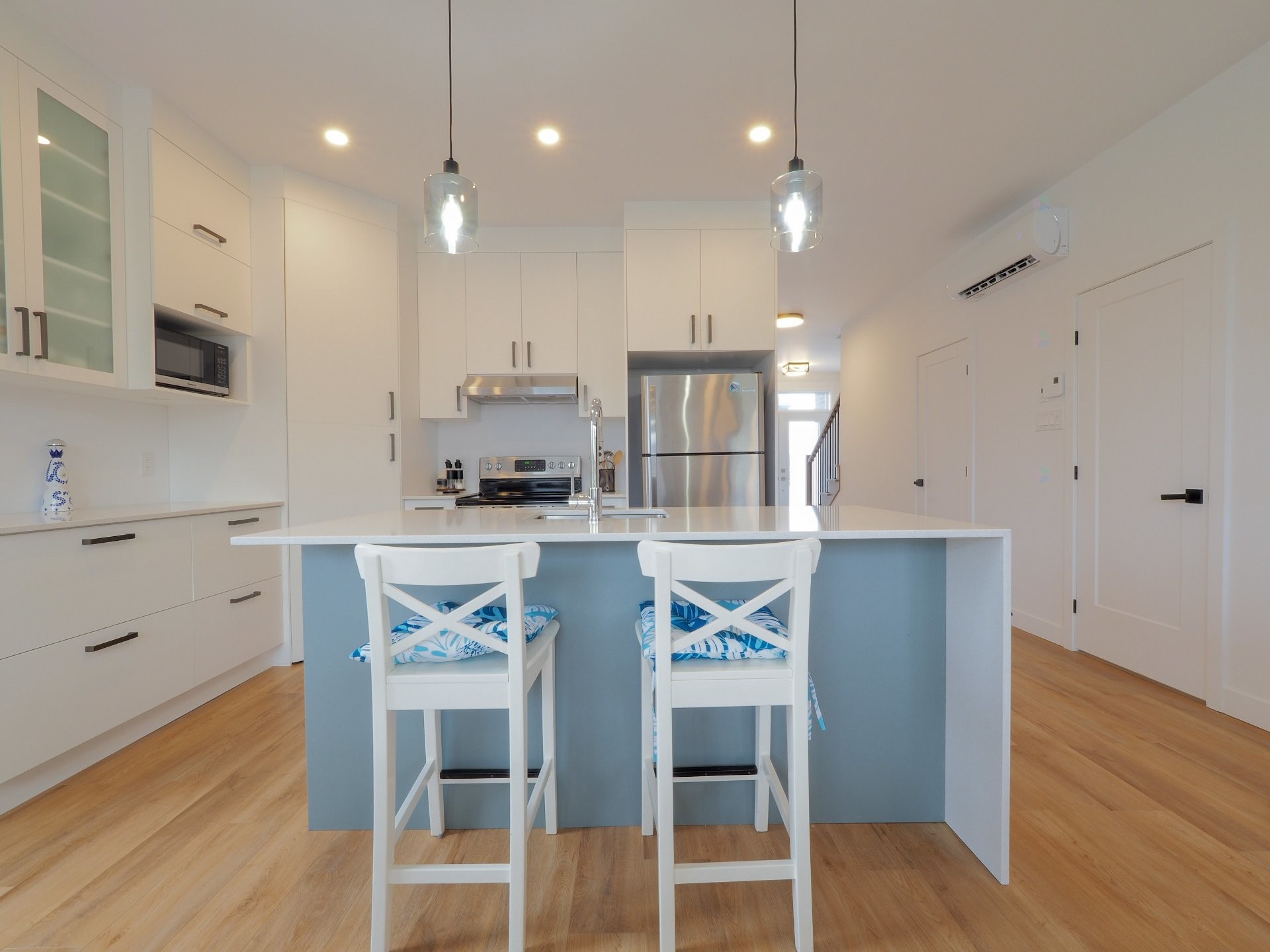









819


Rue de la Création

,
Trois-Rivières,




QC
G9B0Z8

