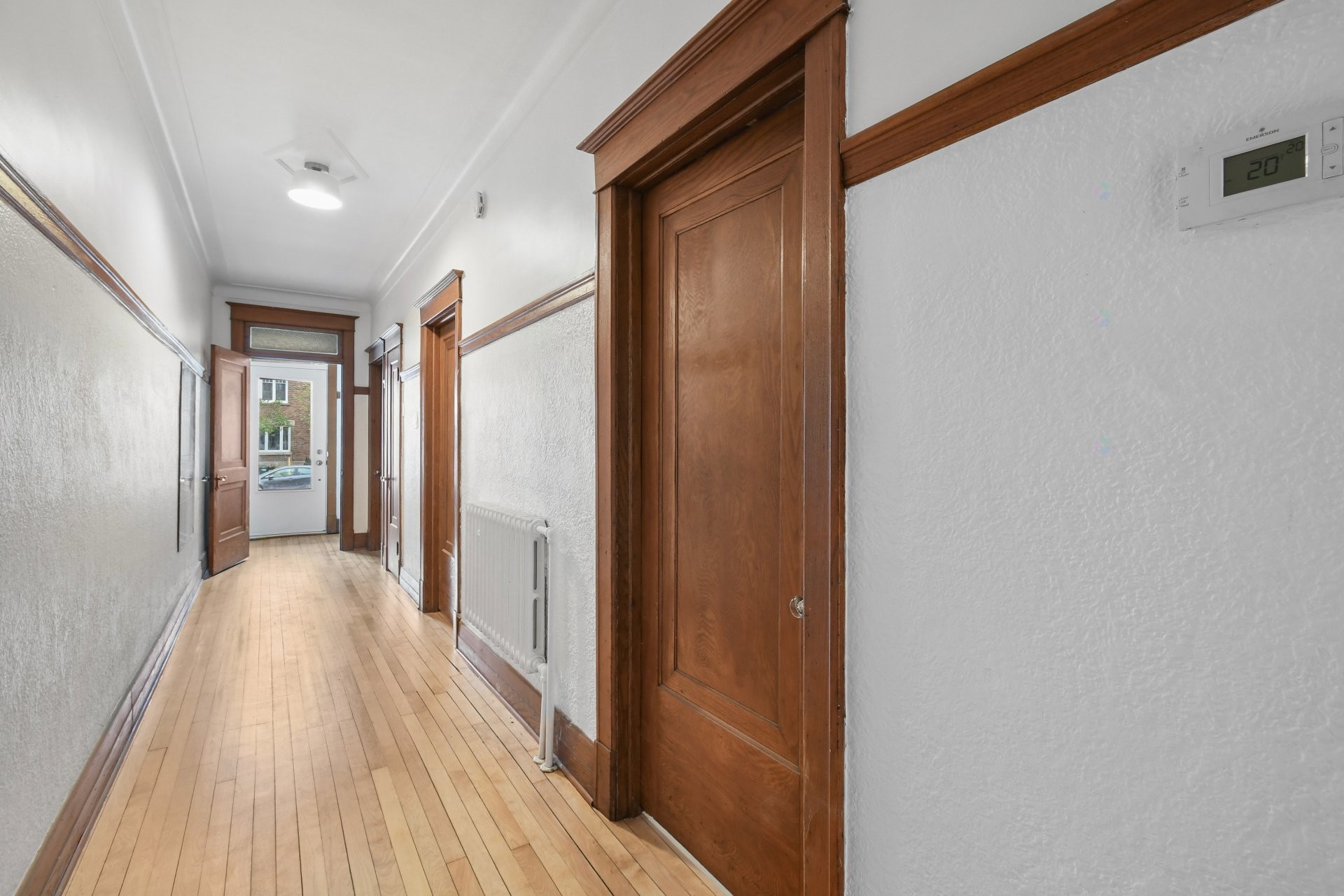 









7496

 - 7502


Av. Christophe-Colomb

,
Montréal (Villeray/Saint-Michel/Parc-Extension),




QC
H2R2S7


