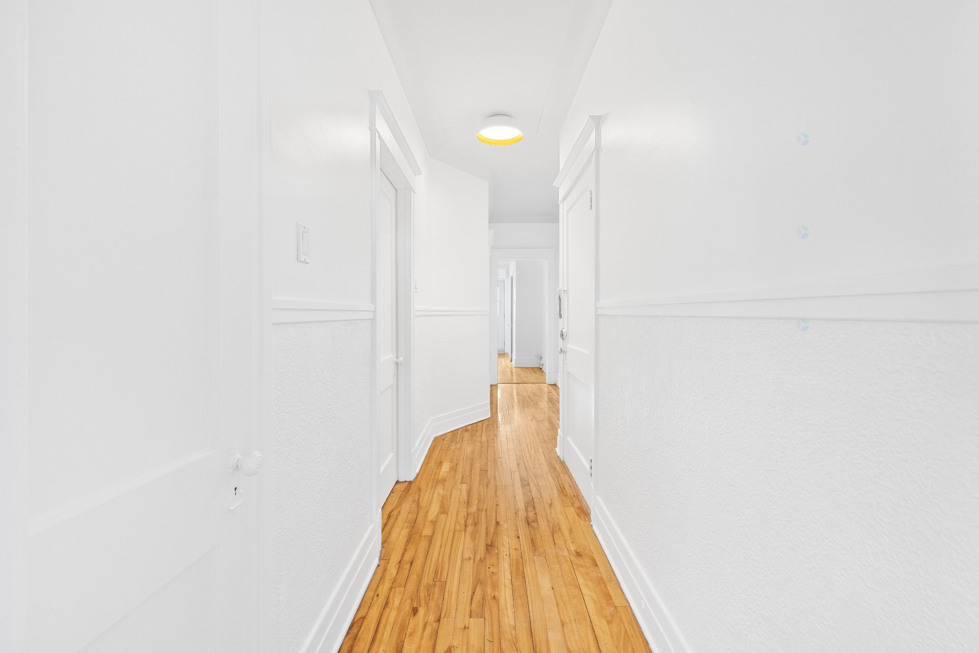 









7496

 - 7502


Av. Christophe-Colomb

,
Montréal (Villeray/Saint-Michel/Parc-Extension),




QC
H2R2S7


