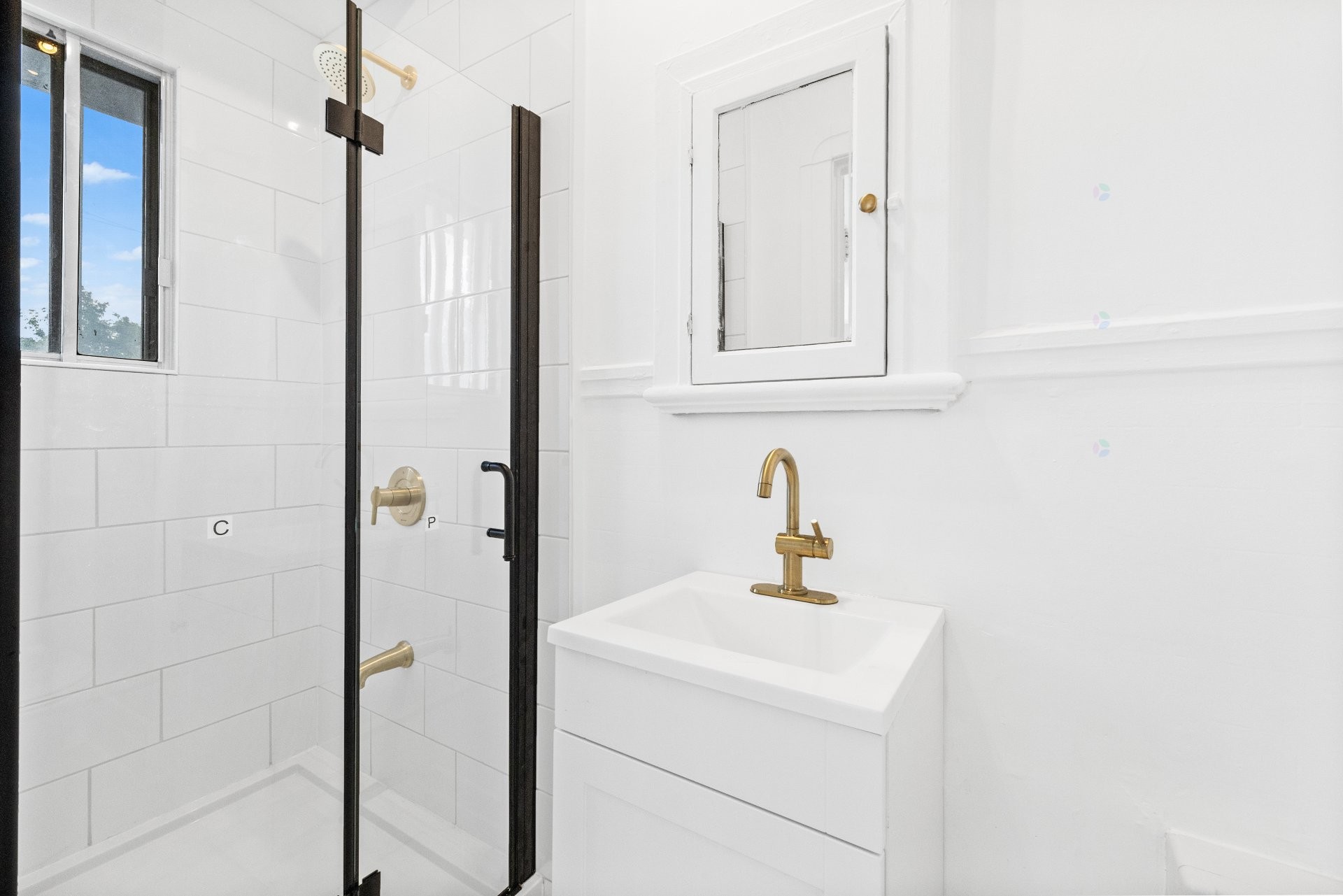 









7496

 - 7502


Av. Christophe-Colomb

,
Montréal (Villeray/Saint-Michel/Parc-Extension),




QC
H2R2S7

