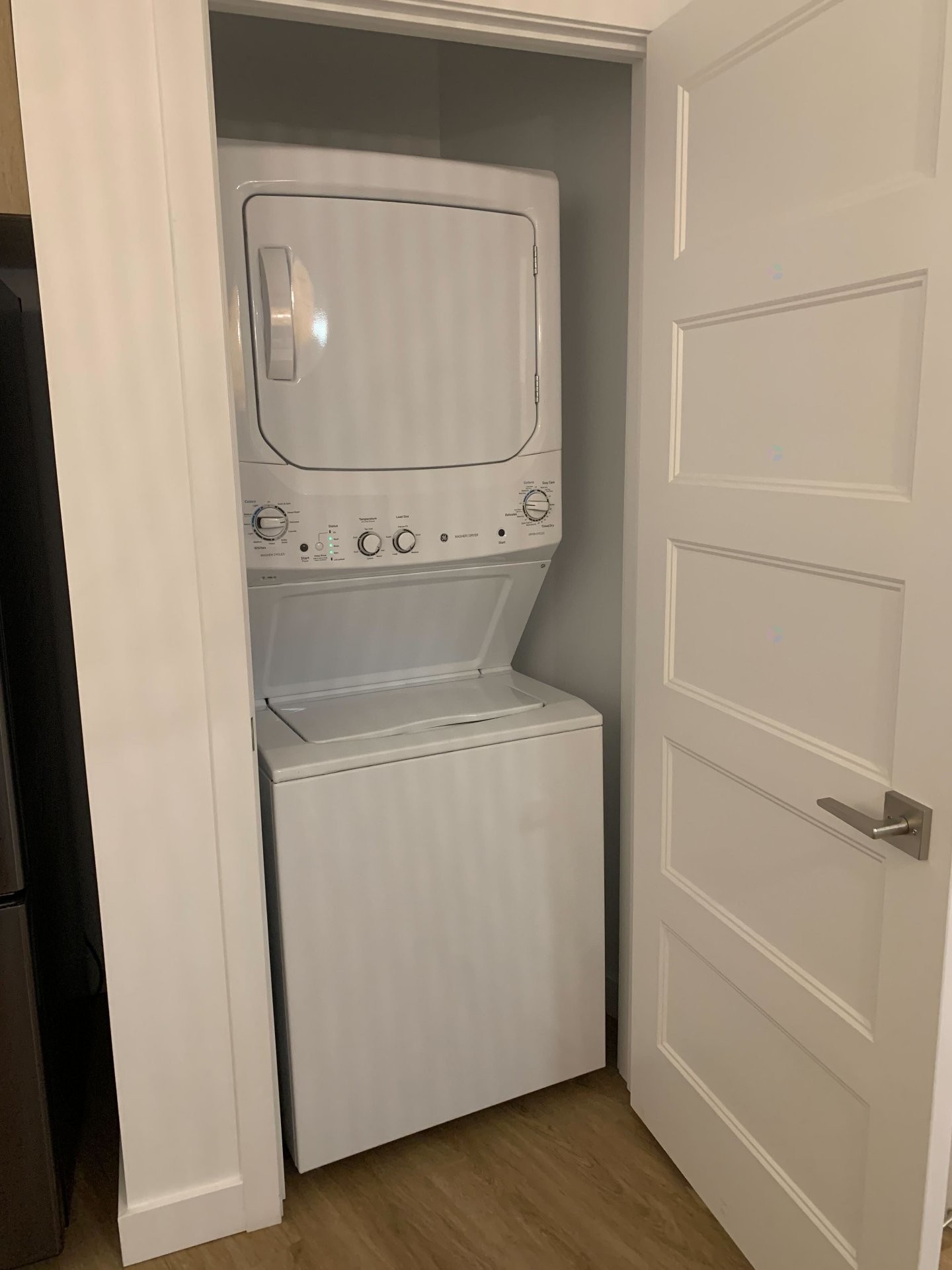 









1360


Rue Principale

, 301,
Saint-Roch-de-l'Achigan,




QC
J0K3H0

