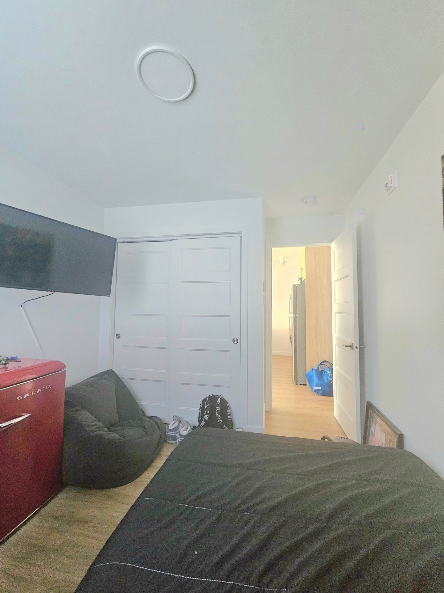 









1360


Rue Principale

, 302,
Saint-Roch-de-l'Achigan,




QC
J0K3H0


