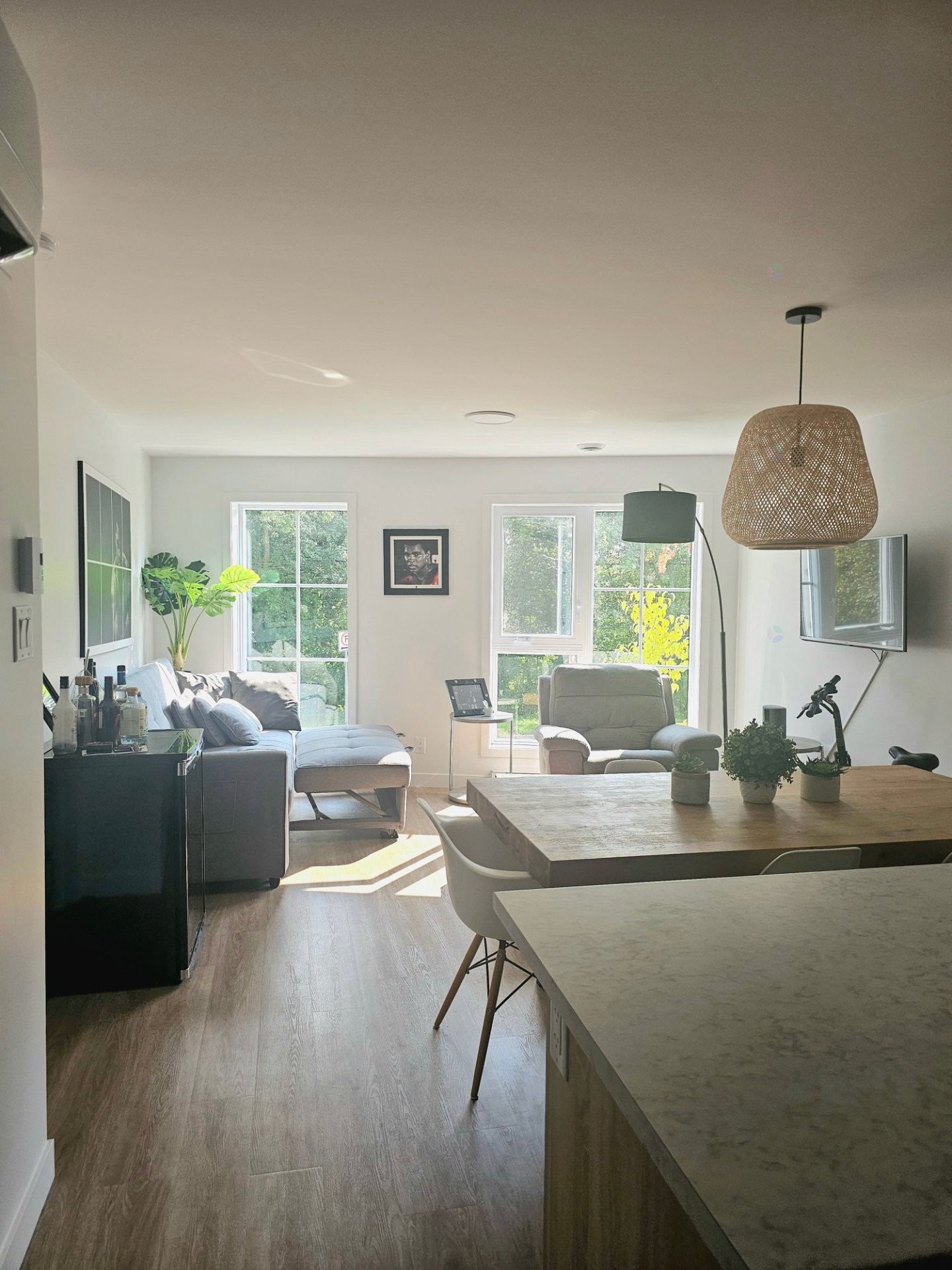 









1360


Rue Principale

, 302,
Saint-Roch-de-l'Achigan,




QC
J0K3H0

