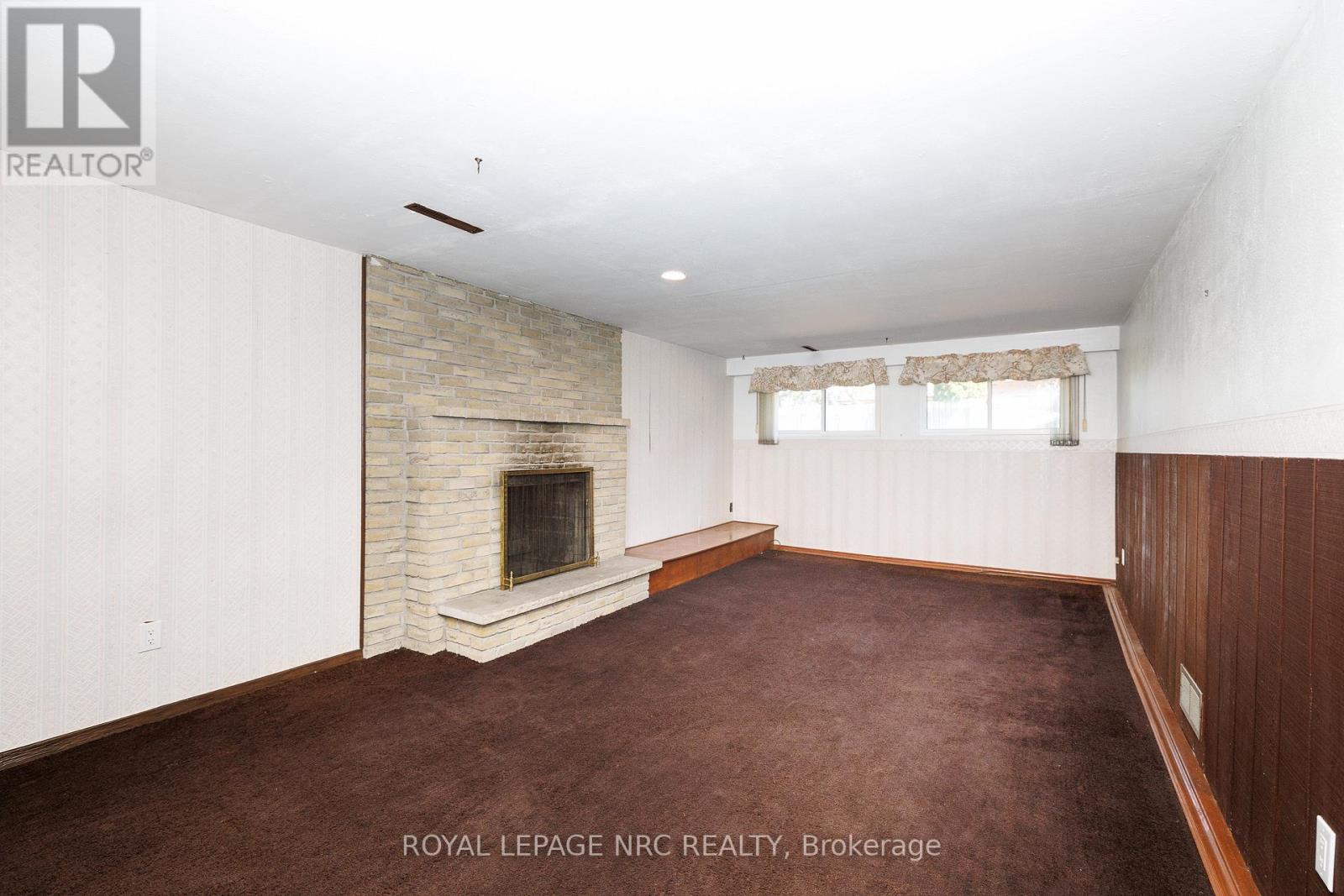 












8 KERWIN GATE

,
St. Catharines (Lakeport),




Ontario
L2N4J8

