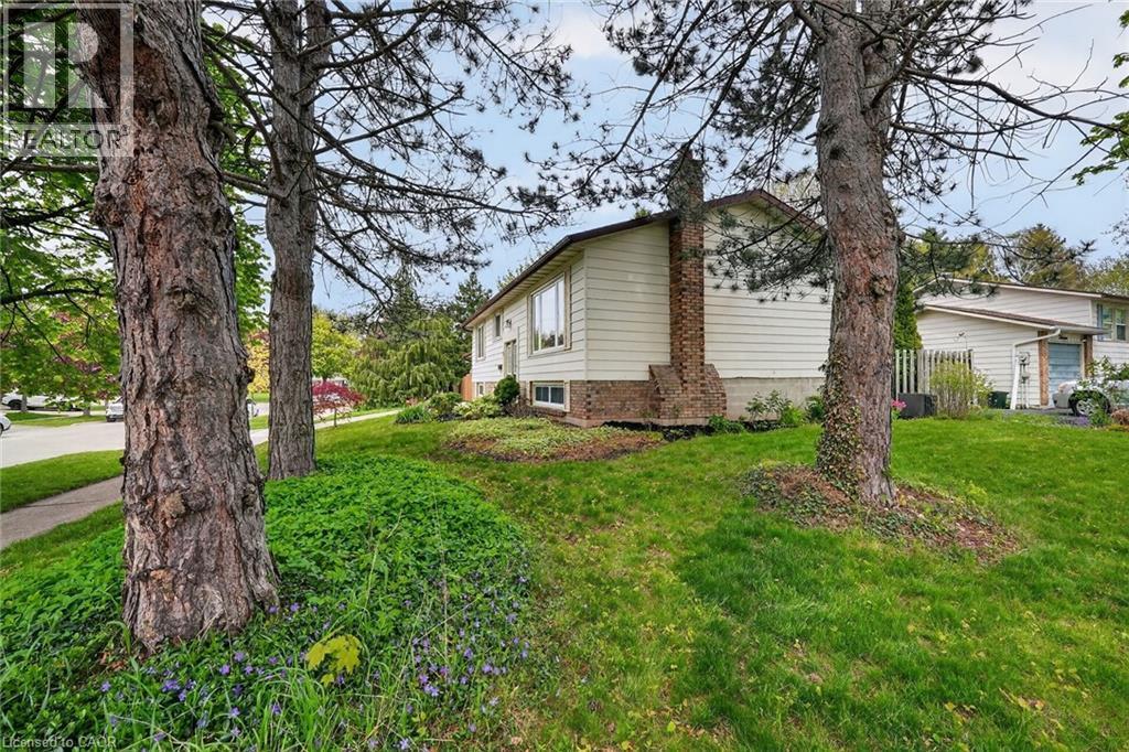












9 JULIANA Road

,
Grimsby,




Ontario
L3M4J4

