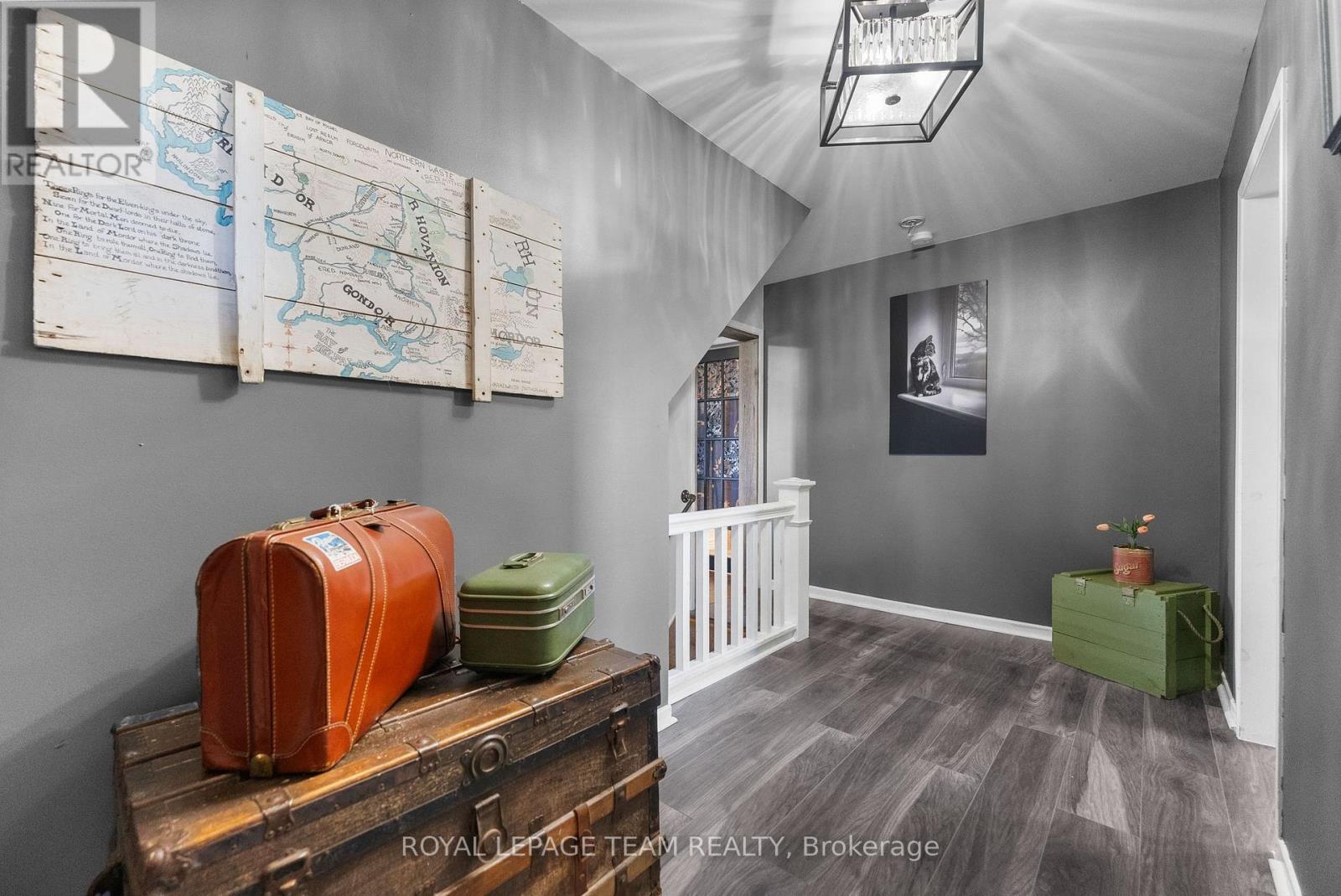 












263 GARDEN OF EDEN ROAD

,
Horton,




Ontario
K7V3Z8

