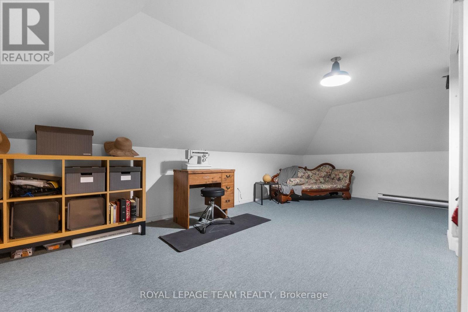 












263 GARDEN OF EDEN ROAD

,
Horton,




Ontario
K7V3Z8

