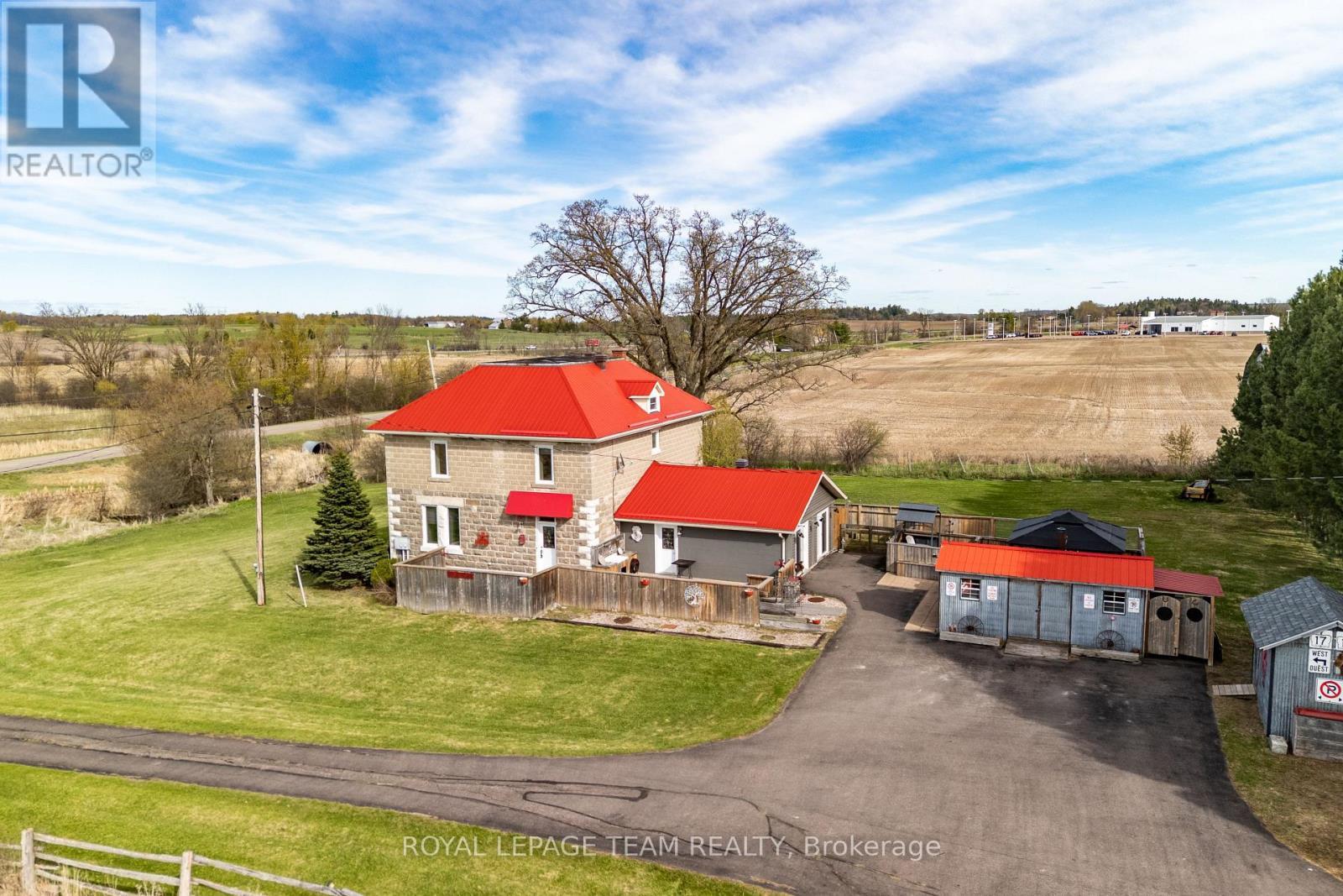 












263 GARDEN OF EDEN ROAD

,
Horton,




Ontario
K7V3Z8

