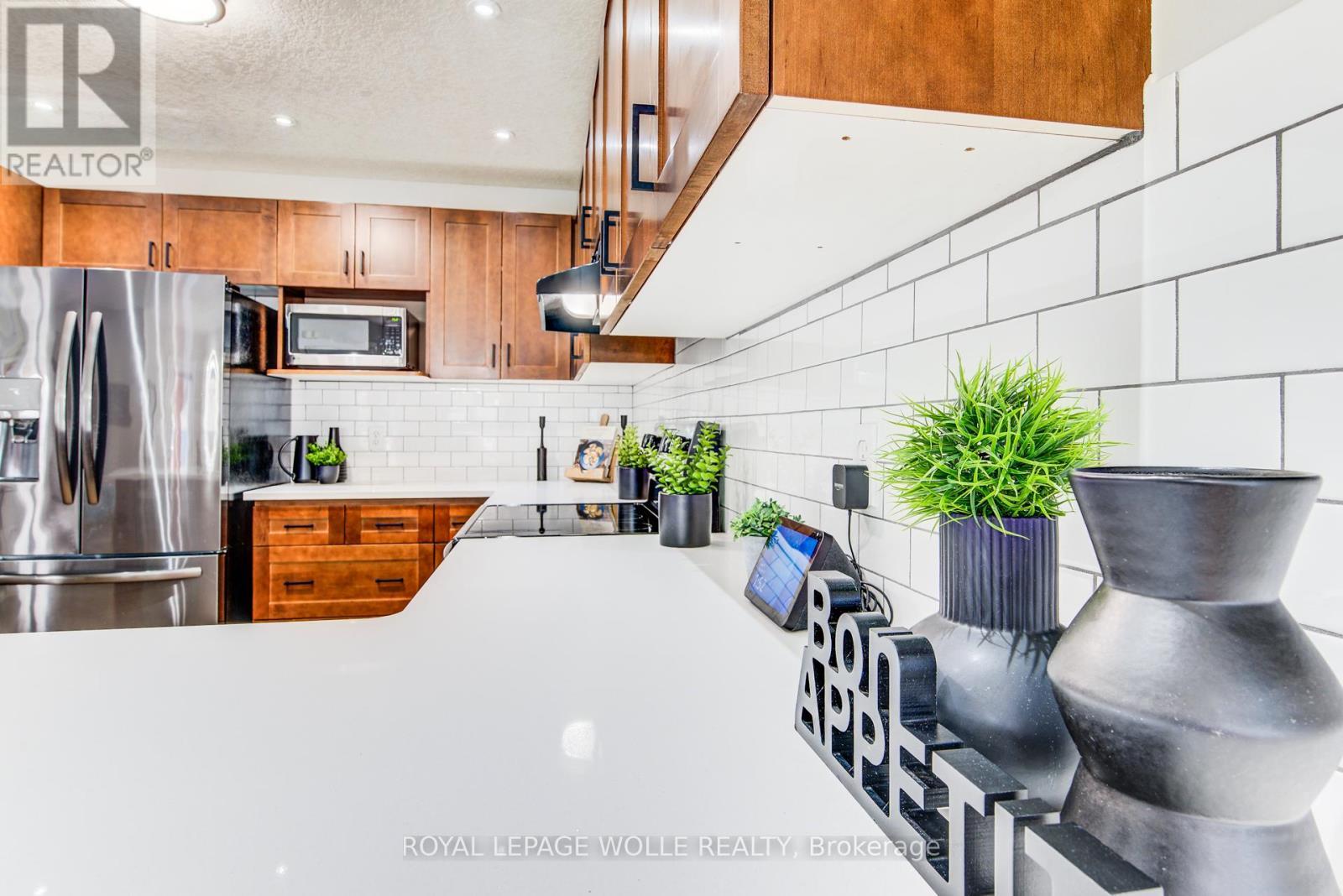 












187 BROOKMEAD STREET

,
Woolwich,




Ontario
N3B0A2

