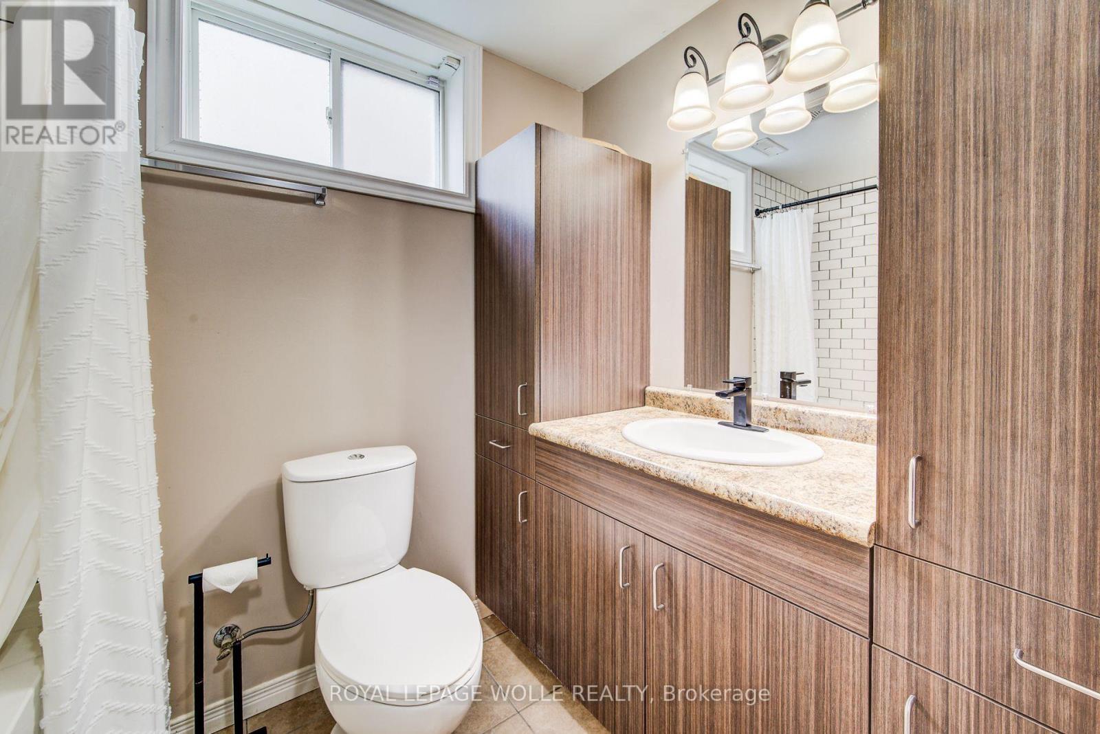 












187 BROOKMEAD STREET

,
Woolwich,




Ontario
N3B0A2

