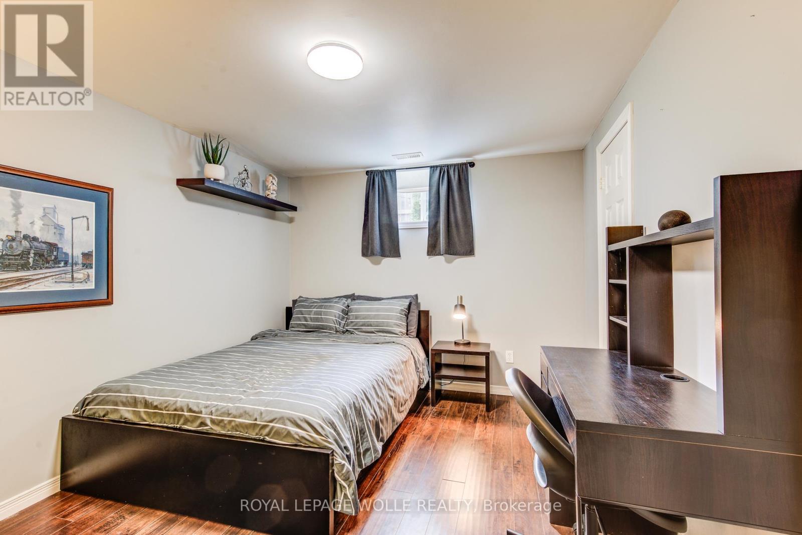 












187 BROOKMEAD STREET

,
Woolwich,




Ontario
N3B0A2

