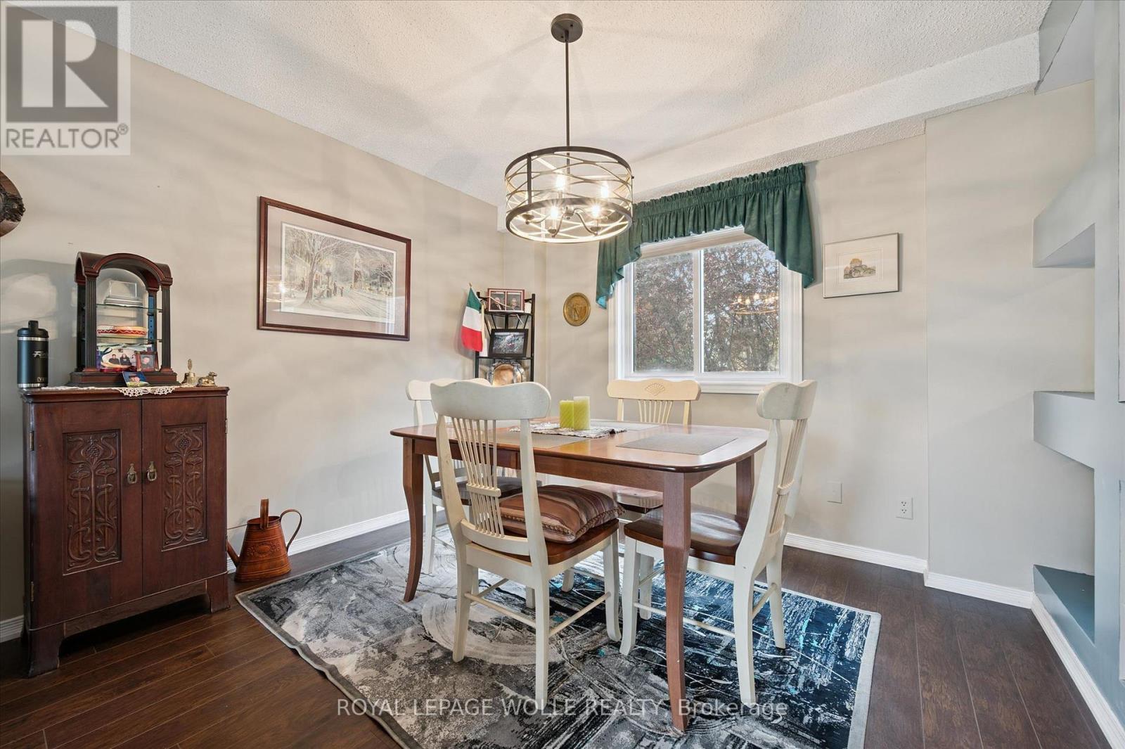 












203 BAKER STREET

,
Waterloo,




Ontario
N2T2L8

