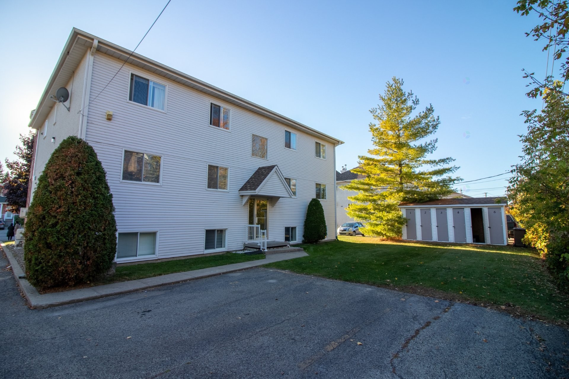 









545


Rue Jérôme-Richer

, 6,
Saint-Eustache,




QC
J7P5P7

