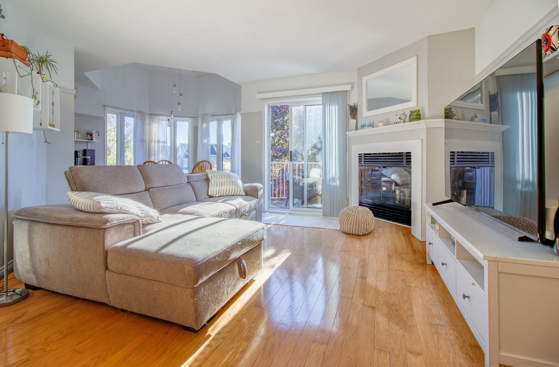 









545


Rue Jérôme-Richer

, 6,
Saint-Eustache,




QC
J7P5P7

