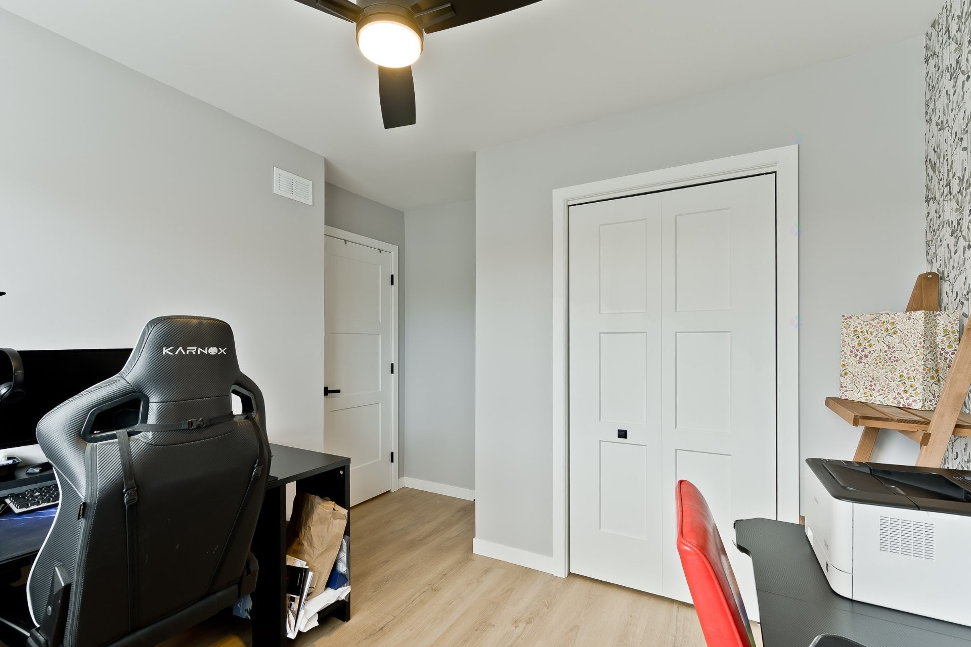 









500


Rue des Oiseaux-de-Neige

,
Sherbrooke (Les Nations),




QC
J1H0P7

